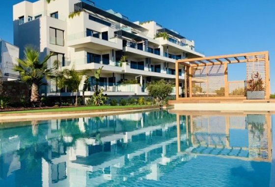 Apartamento / piso - Reventa - Las Colinas Golf - LAS COLINAS GOLF RESORT