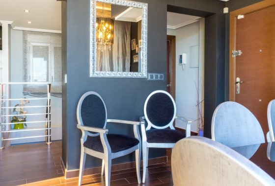Apartamento / piso - Reventa - Torrevieja - Torrevieja