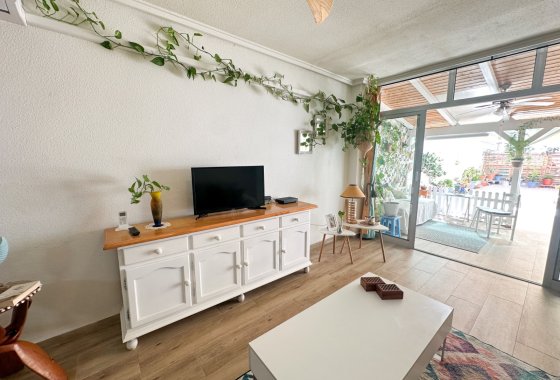 Apartment / flat - Resale - Torrevieja - Center