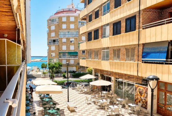 Apartment / flat - Resale - Torrevieja - Playa Acequion