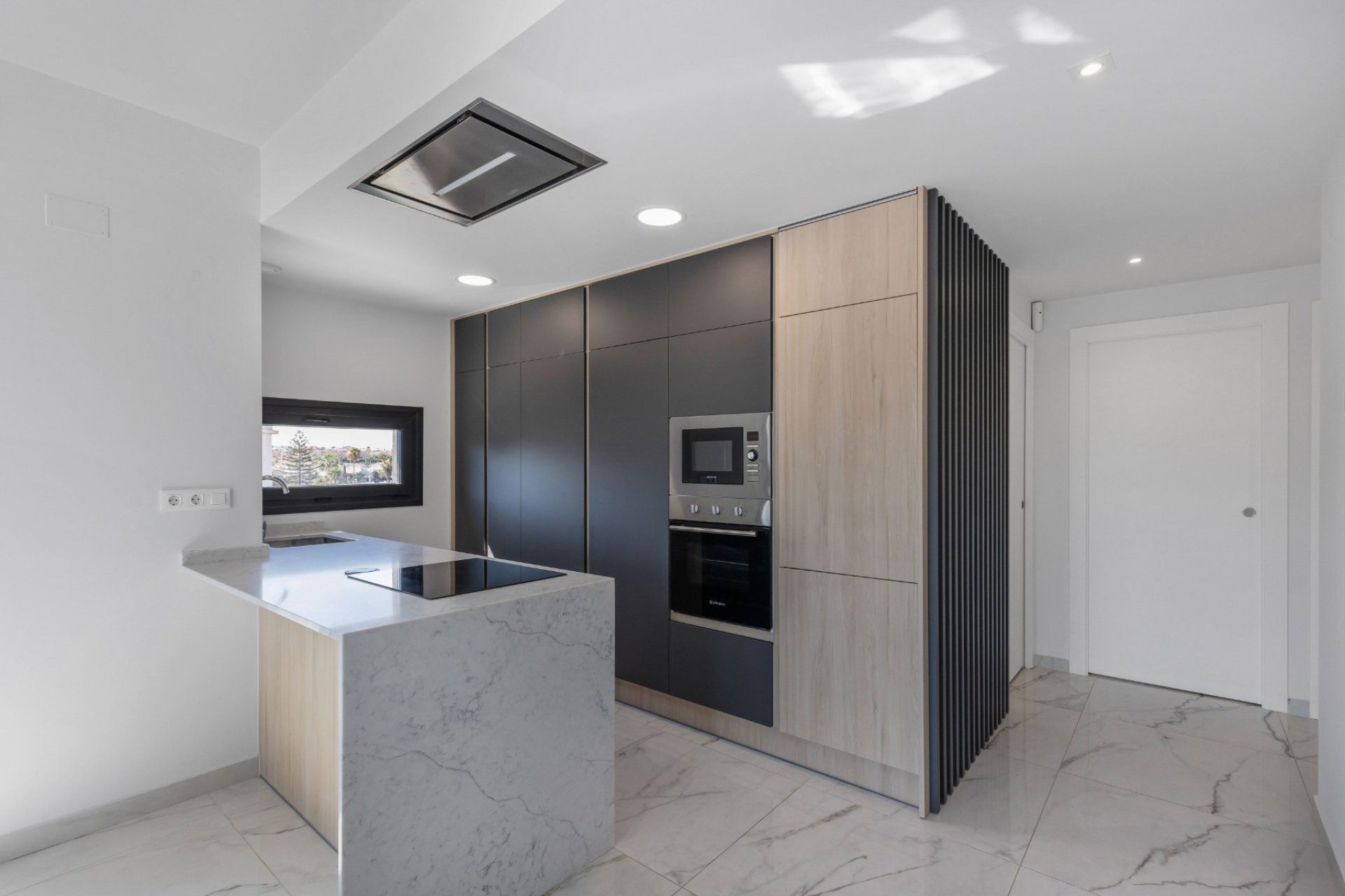 Återförsäljning - Apartament / Duplex - Orihuela Costa - Playa Flamenca