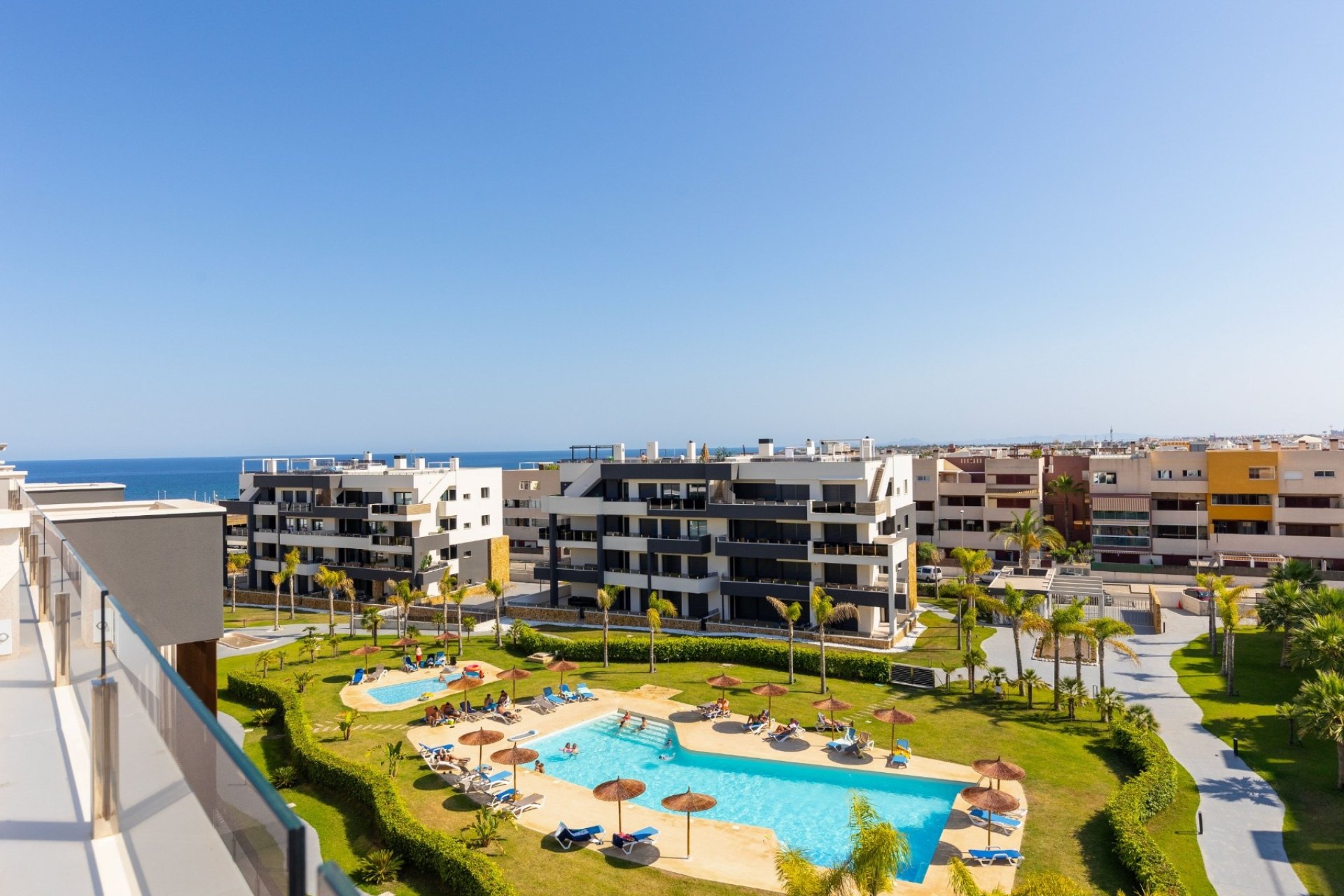 Återförsäljning - Apartament / Duplex - Orihuela Costa - Playa Flamenca