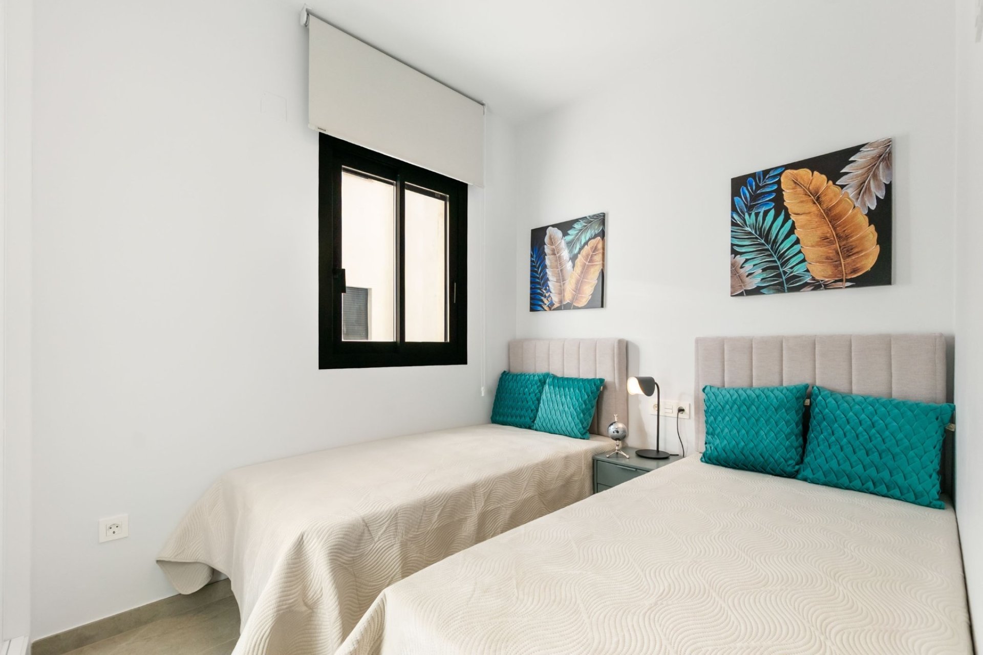 Återförsäljning - Apartament / Duplex - Torrevieja - Playa del Cura