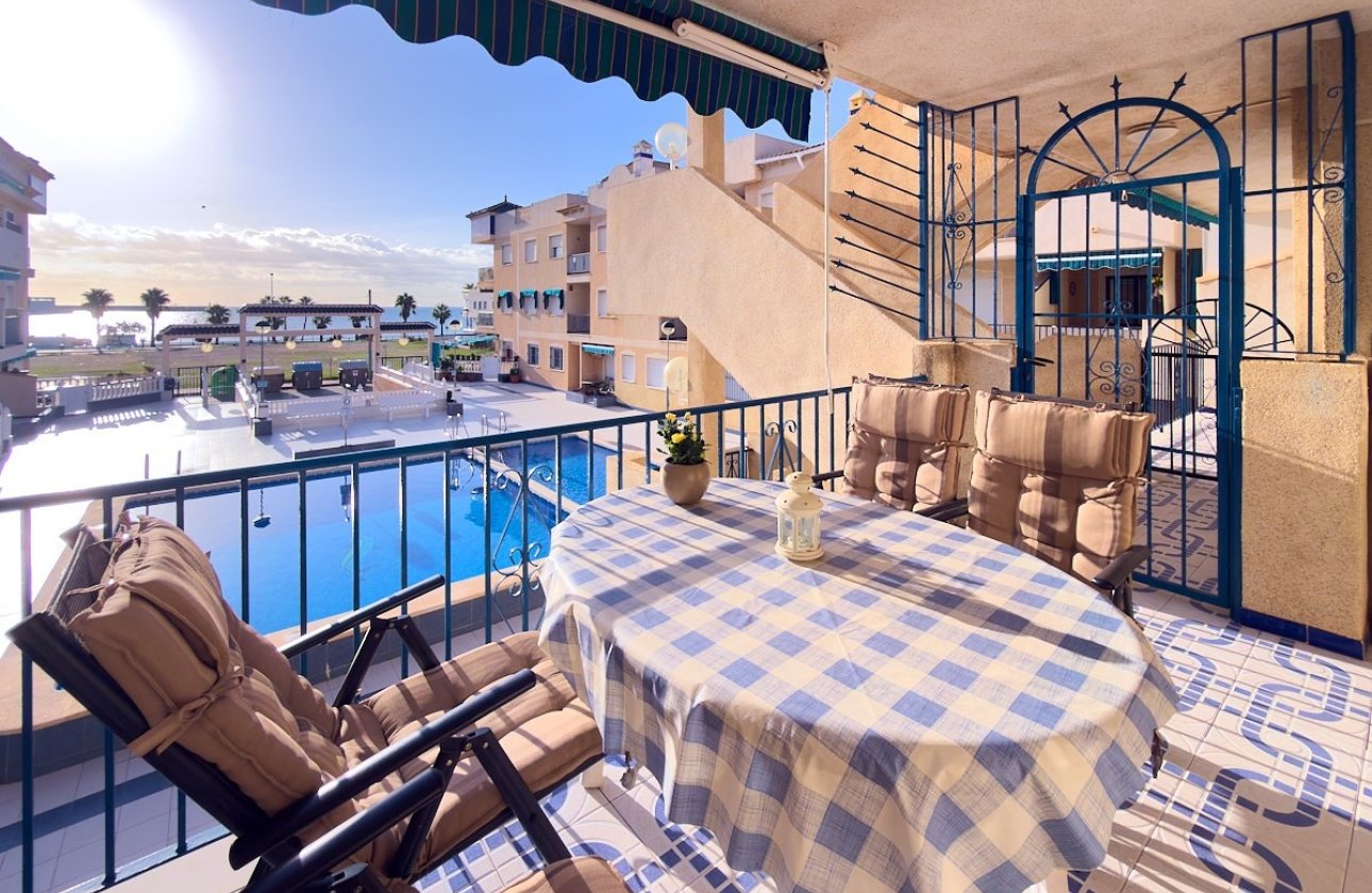 Återförsäljning - Apartament / Duplex - Torrevieja - Playa Los Naufragos