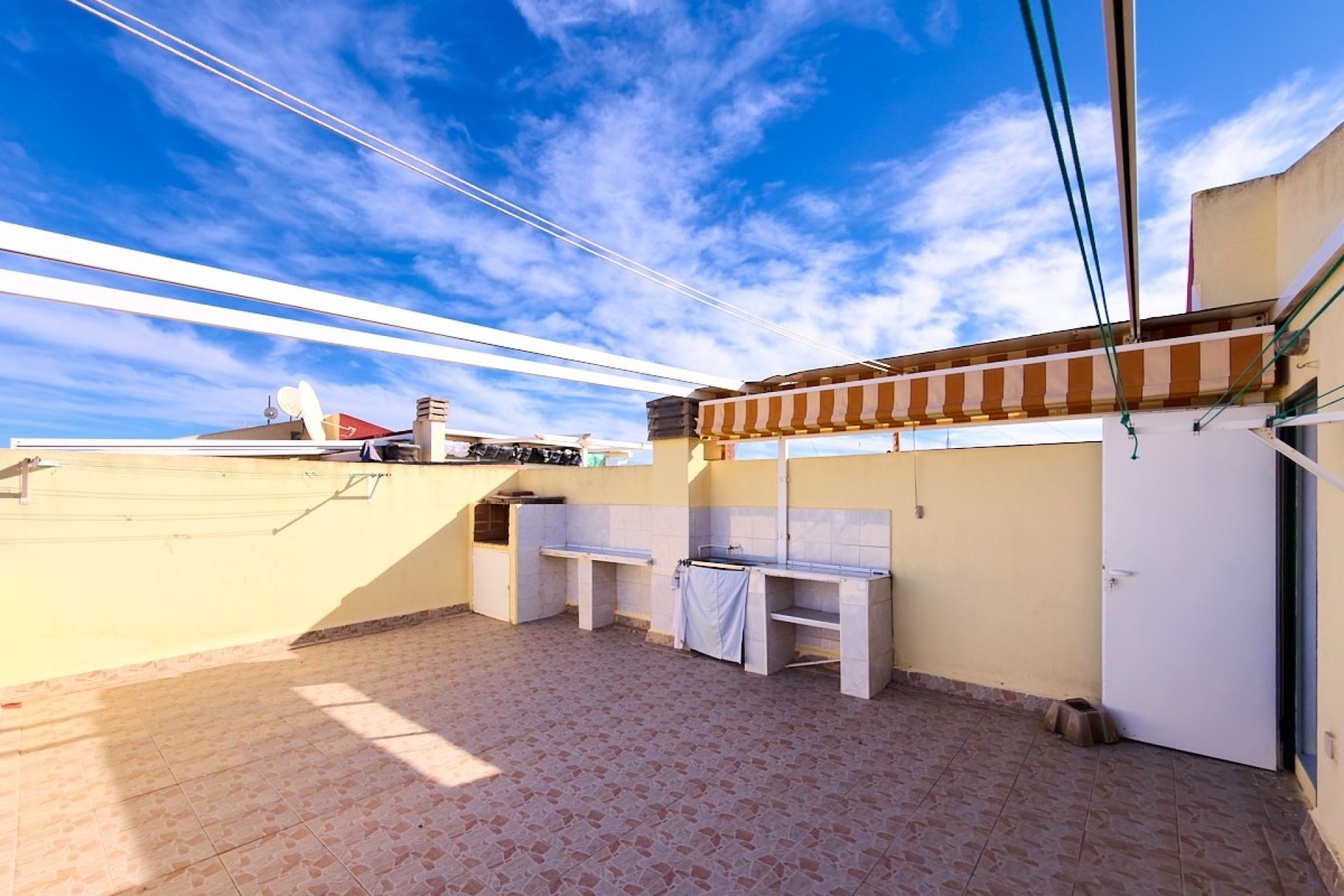Återförsäljning - Atico - Torrevieja - Mar Azul