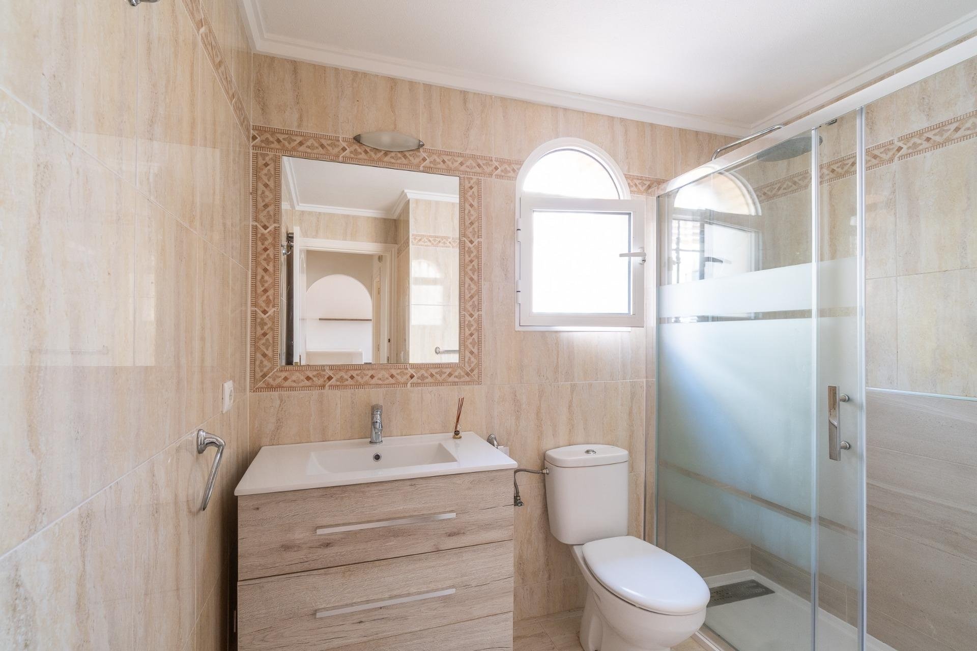 Återförsäljning - Bungalow - Orihuela Costa - Los Dolses