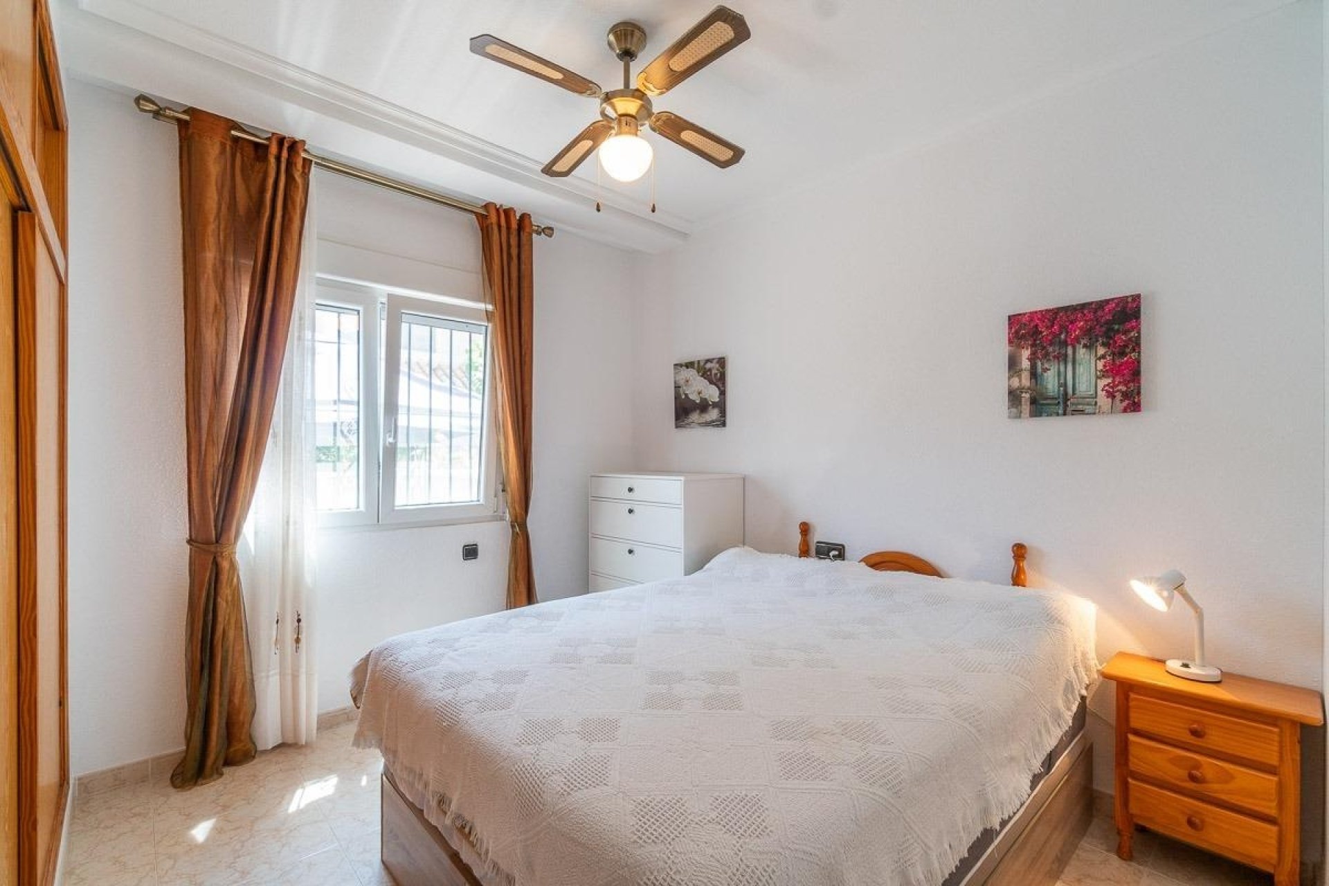 Återförsäljning - Bungalow - Orihuela Costa - Playa Flamenca
