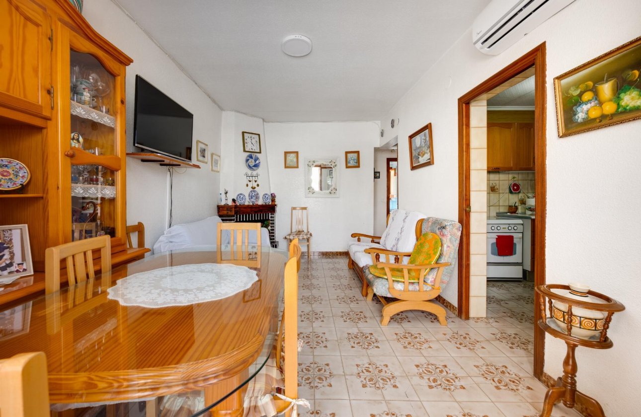 Återförsäljning - Bungalow - Torrevieja - Playa del Acequión