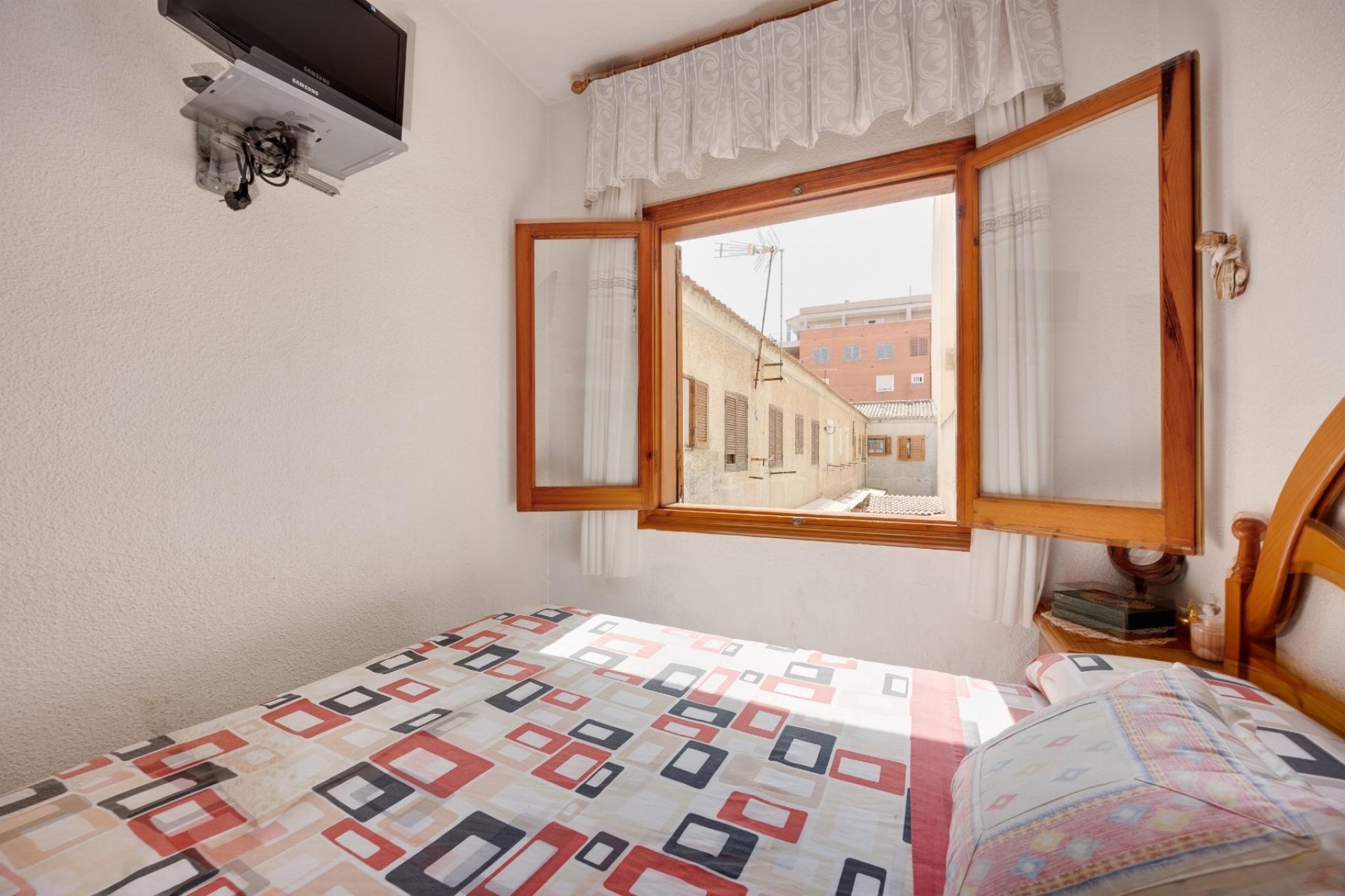 Återförsäljning - Bungalow - Torrevieja - Playa del Acequión