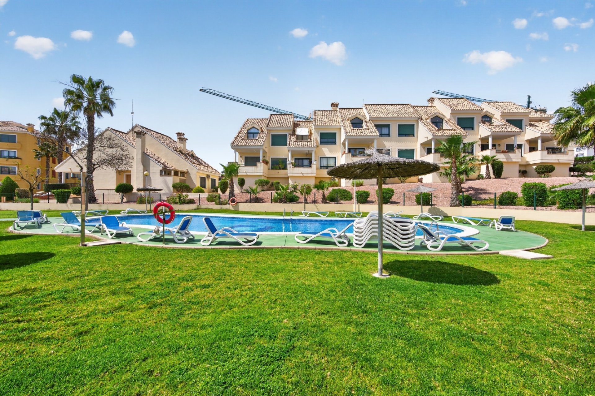 Återförsäljning - Lägenhet / lägenhet - Orihuela Costa - Campoamor