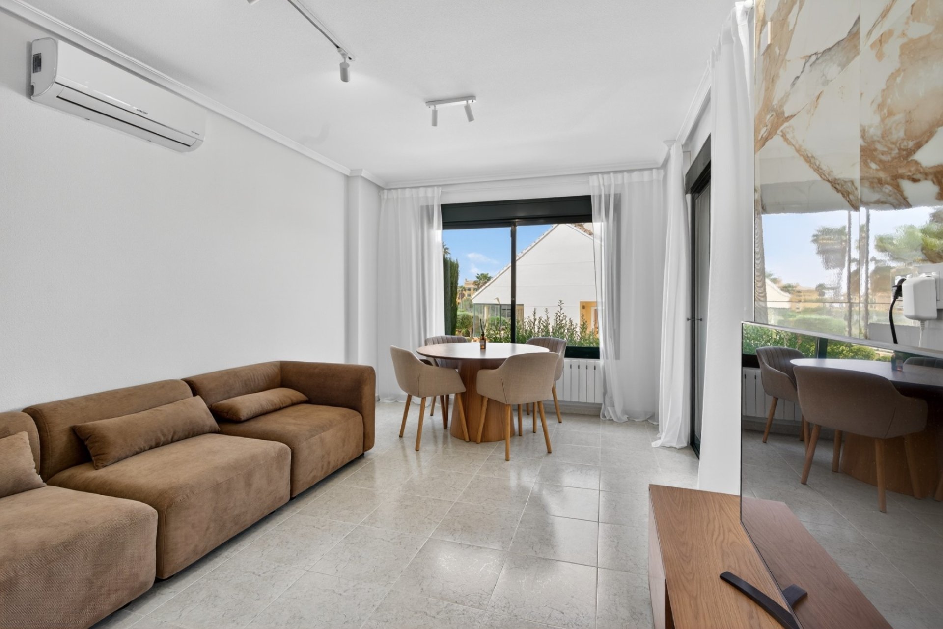 Återförsäljning - Lägenhet / lägenhet - Orihuela Costa - Campoamor