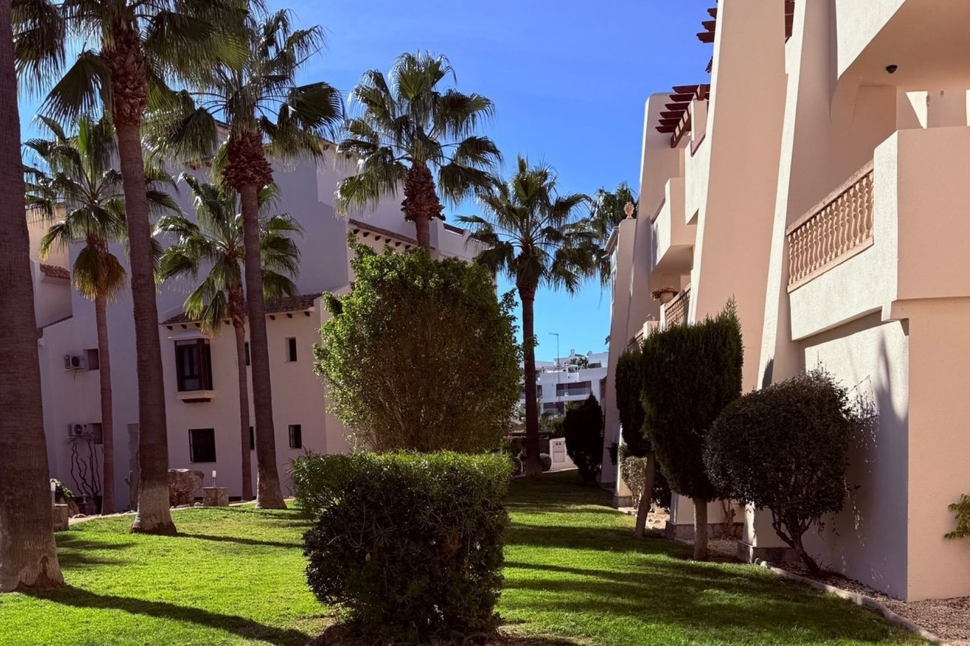 Återförsäljning - Lägenhet / lägenhet - Orihuela Costa - Las Ramblas