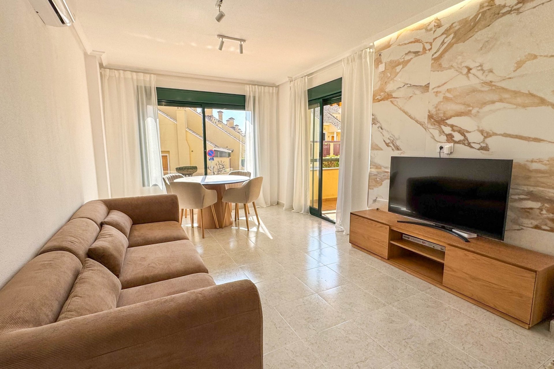 Återförsäljning - Lägenhet / lägenhet - Orihuela Costa - Lomas De Cabo Roig