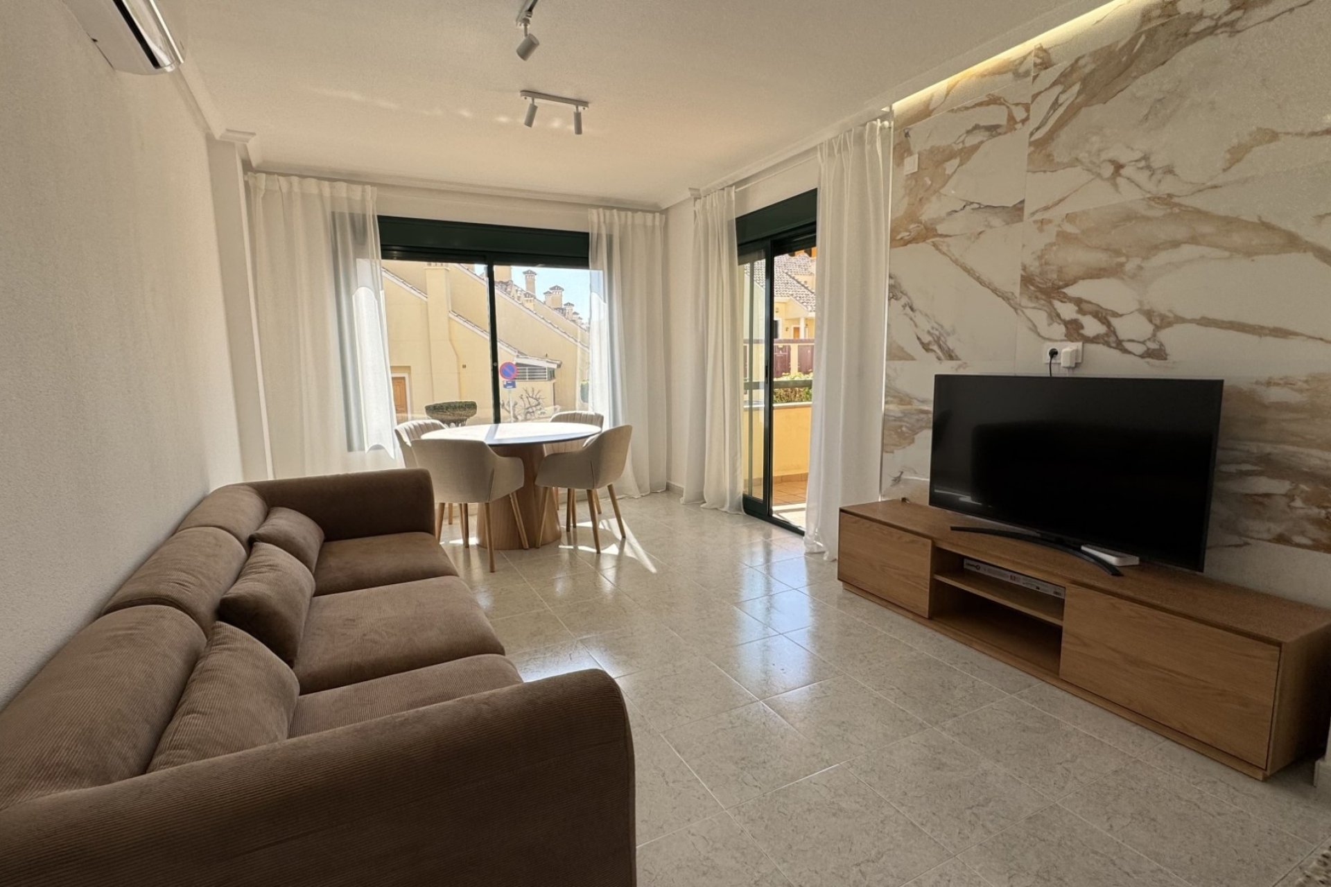 Återförsäljning - Lägenhet / lägenhet - Orihuela Costa - Lomas de Campoamor