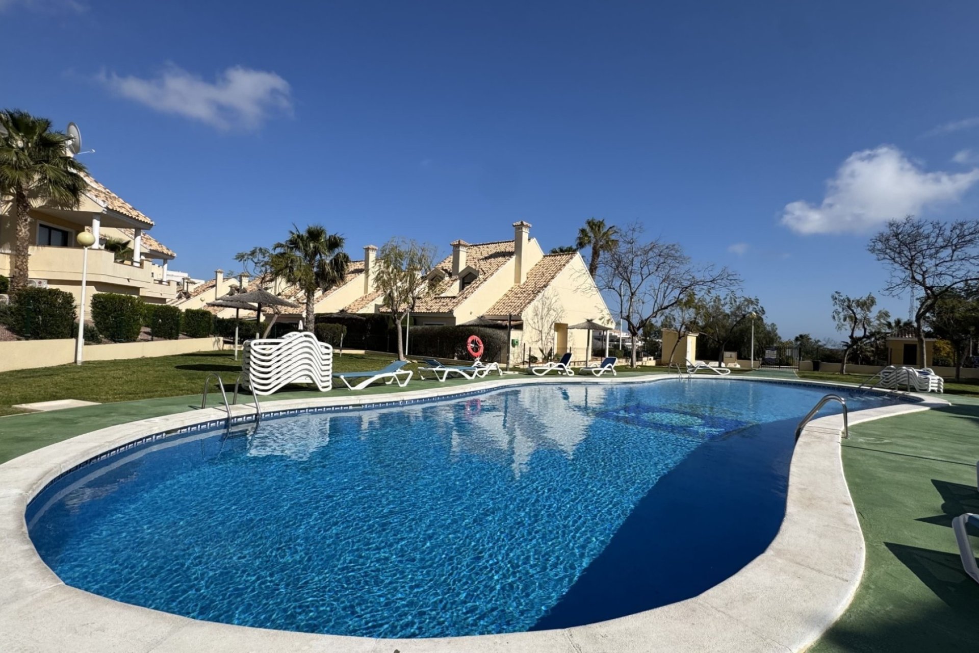 Återförsäljning - Lägenhet / lägenhet - Orihuela Costa - Lomas de Campoamor