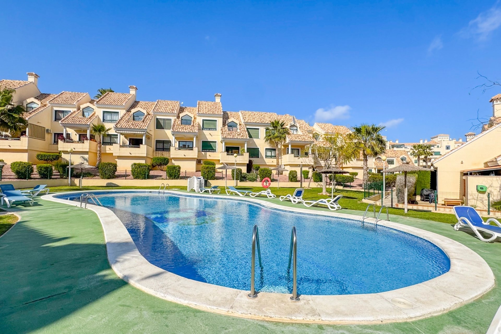 Återförsäljning - Lägenhet / lägenhet - Orihuela Costa - Lomas de Campoamor
