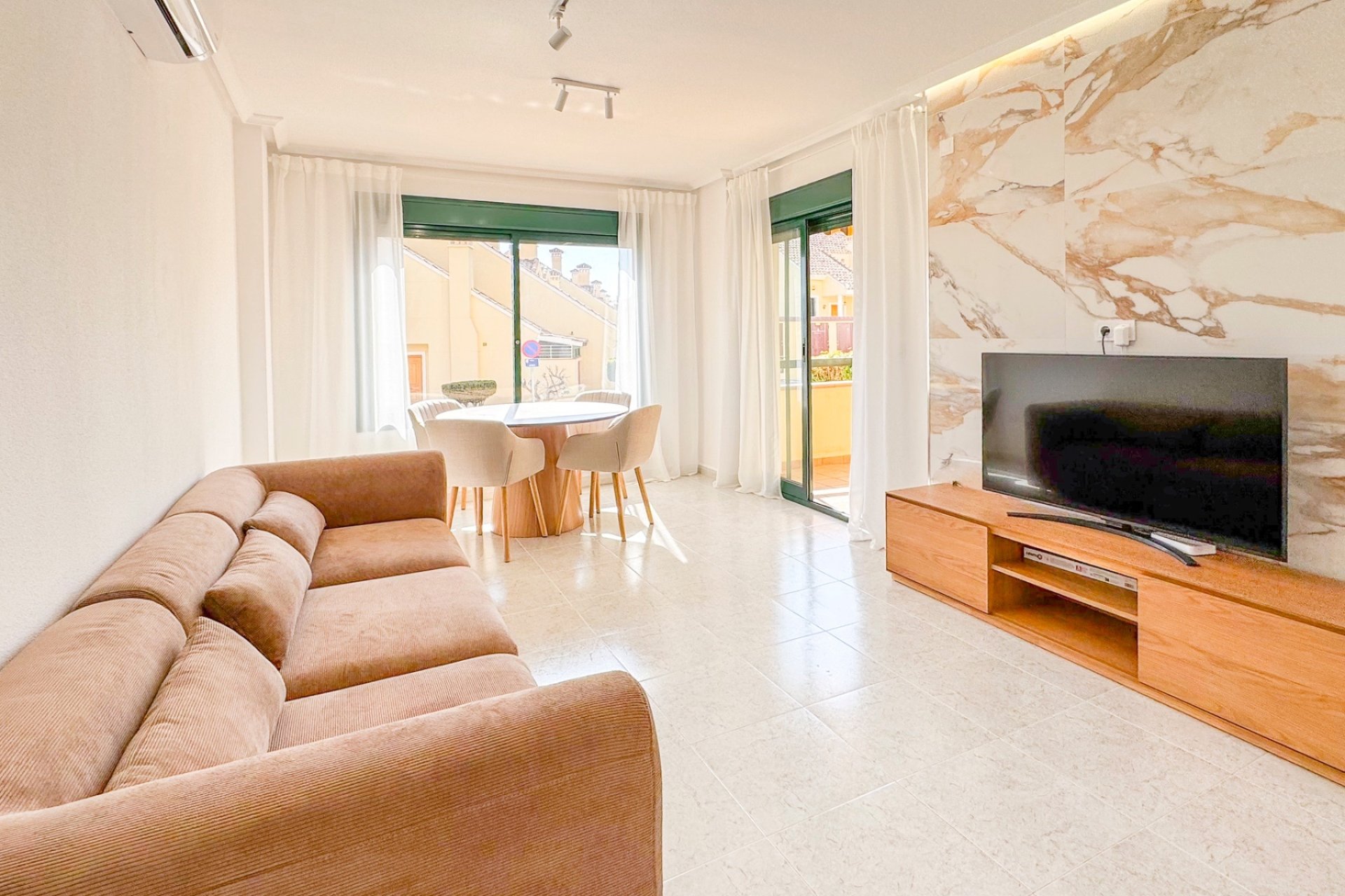 Återförsäljning - Lägenhet / lägenhet - Orihuela Costa - Lomas de Campoamor