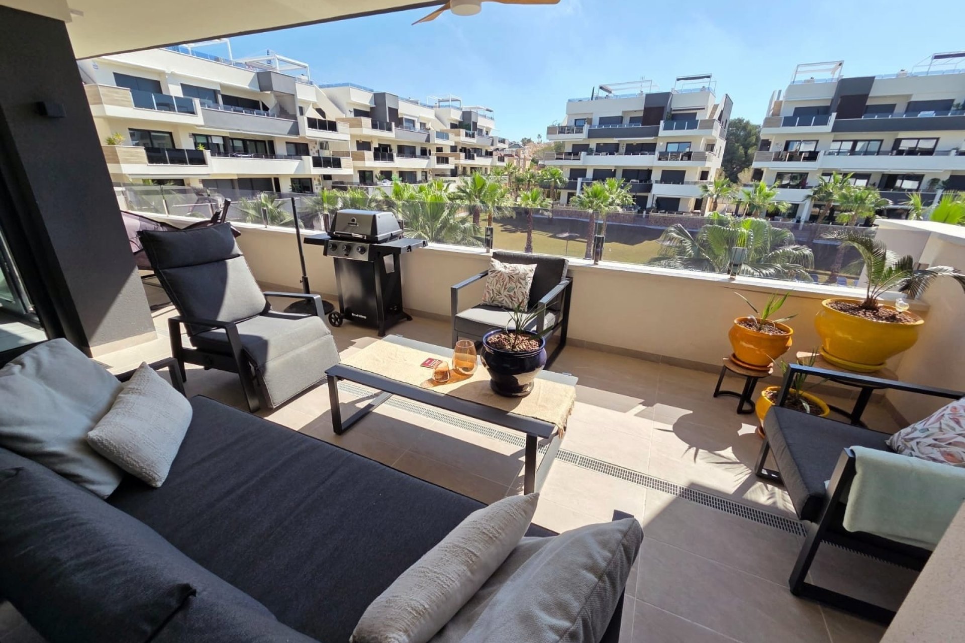 Återförsäljning - Lägenhet / lägenhet - Orihuela Costa - Los Altos