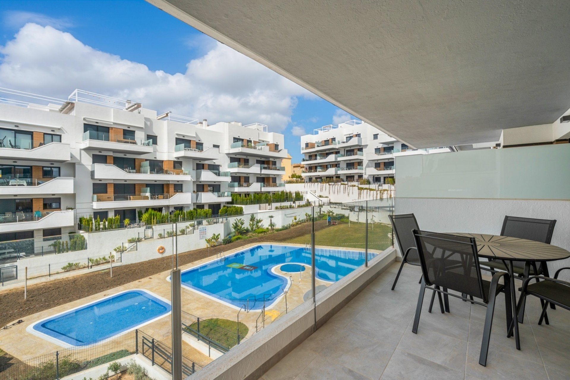 Återförsäljning - Lägenhet / lägenhet - Orihuela Costa - Los Dolses