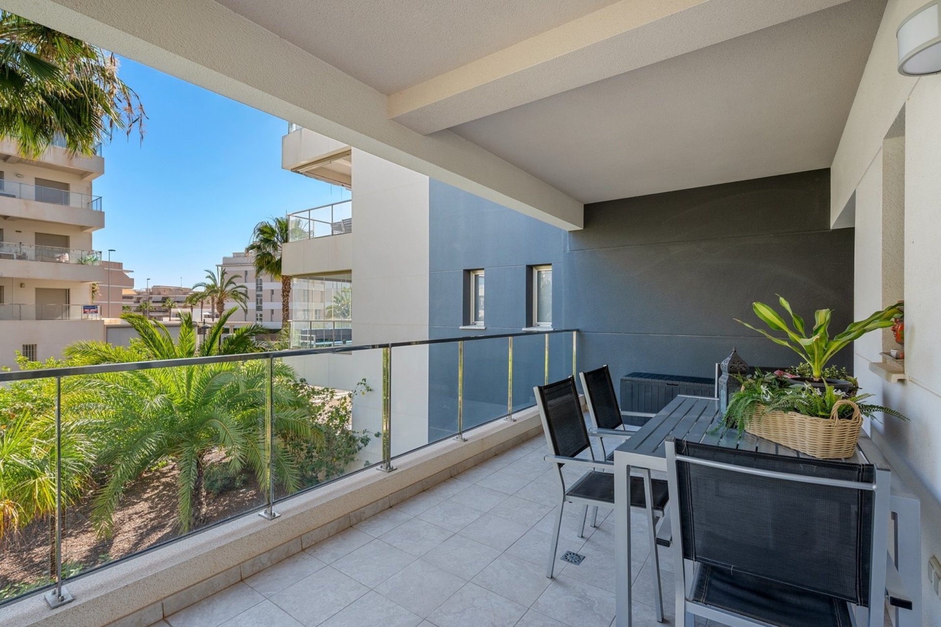 Återförsäljning - Lägenhet / lägenhet - Orihuela Costa - Los Dolses