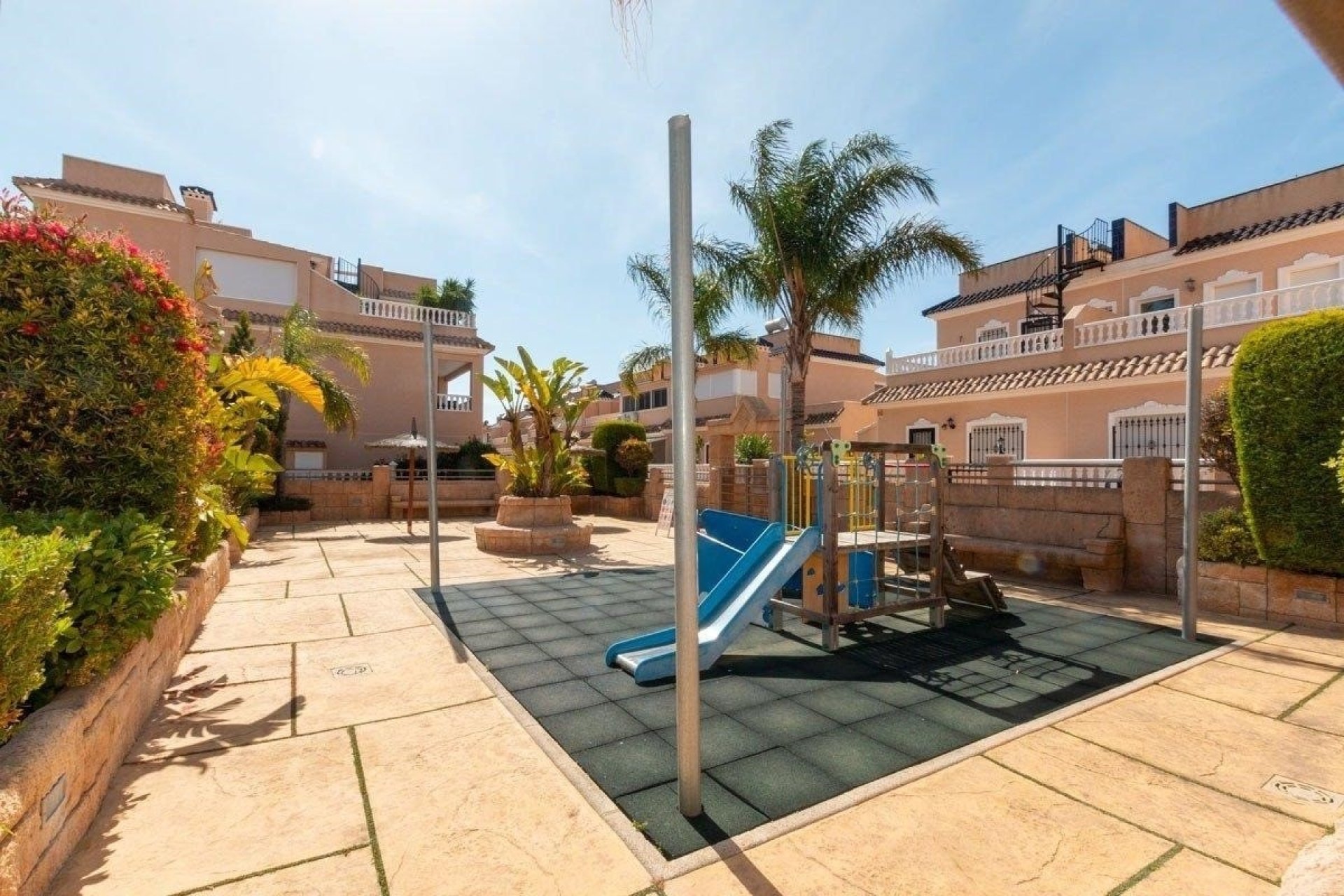 Återförsäljning - Lägenhet / lägenhet - Orihuela Costa - Los Dolses