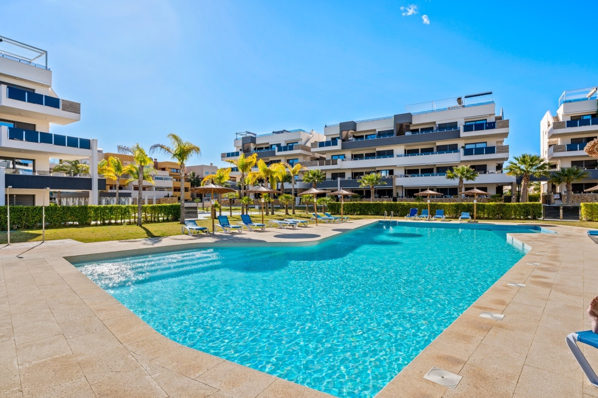 Återförsäljning - Lägenhet / lägenhet - Orihuela Costa - Playa Flamenca