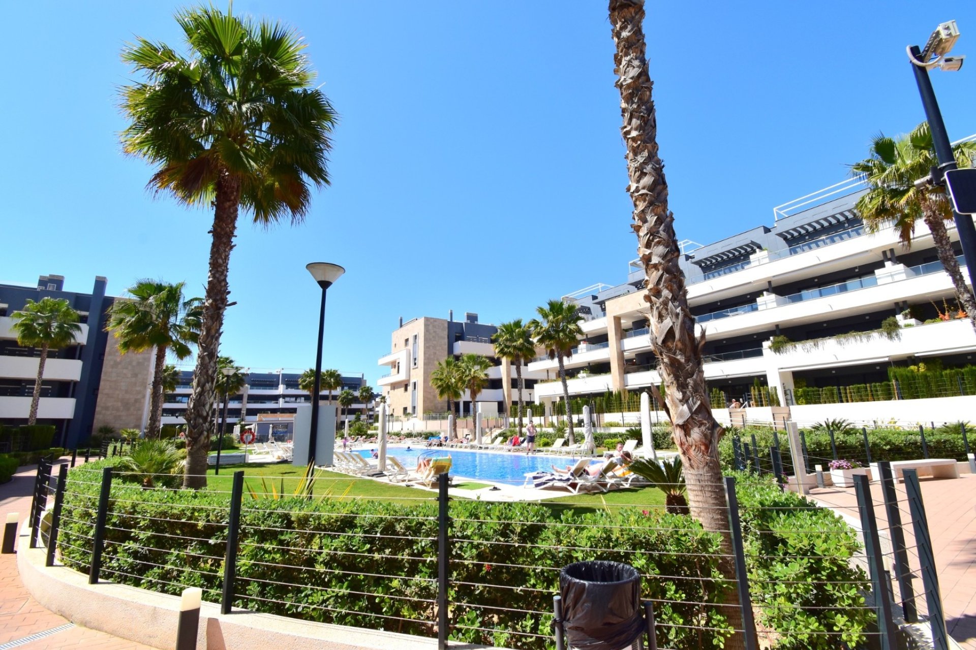 Återförsäljning - Lägenhet / lägenhet - Orihuela Costa - Playa Flamenca