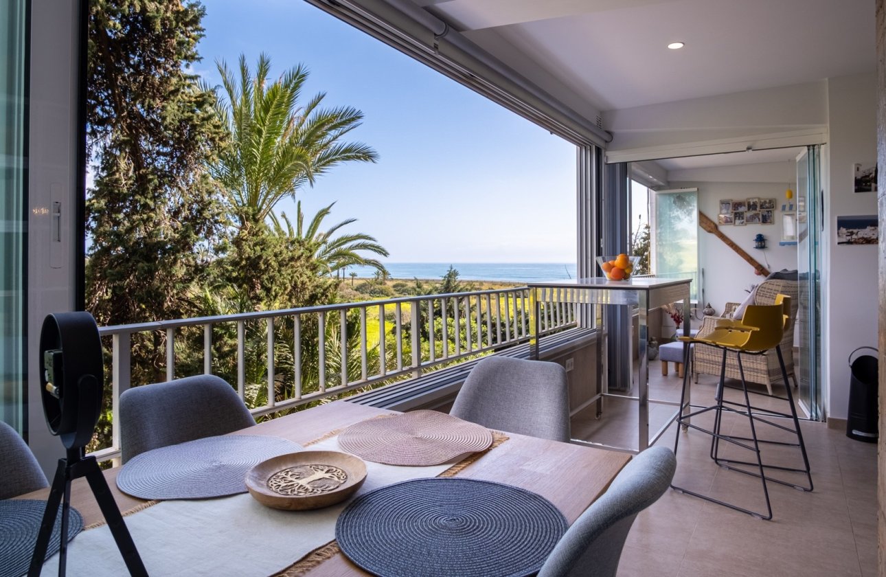 Återförsäljning - Lägenhet / lägenhet - Orihuela Costa - Punta Prima