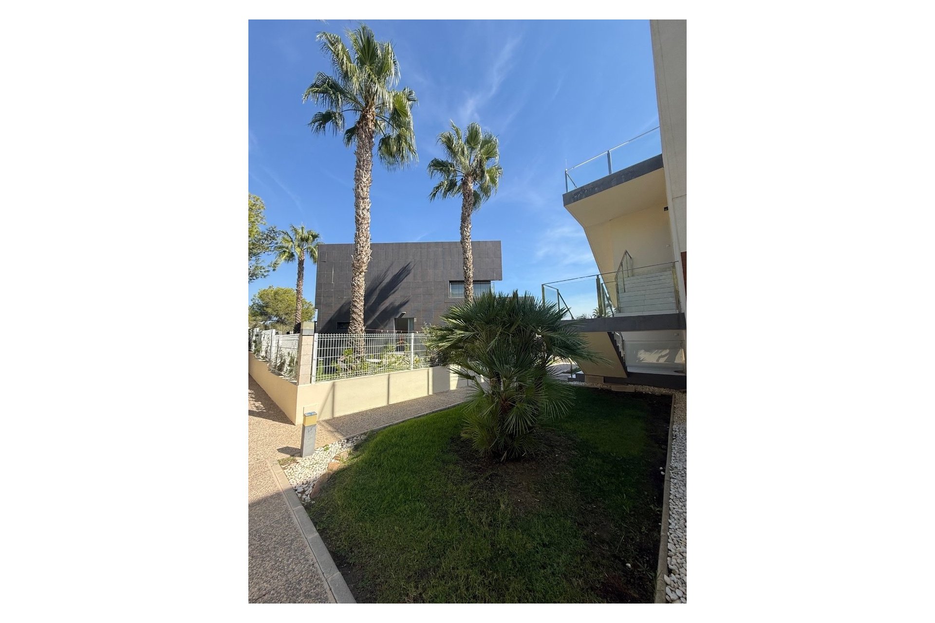 Återförsäljning - Lägenhet / lägenhet - Orihuela Costa - Villamartín