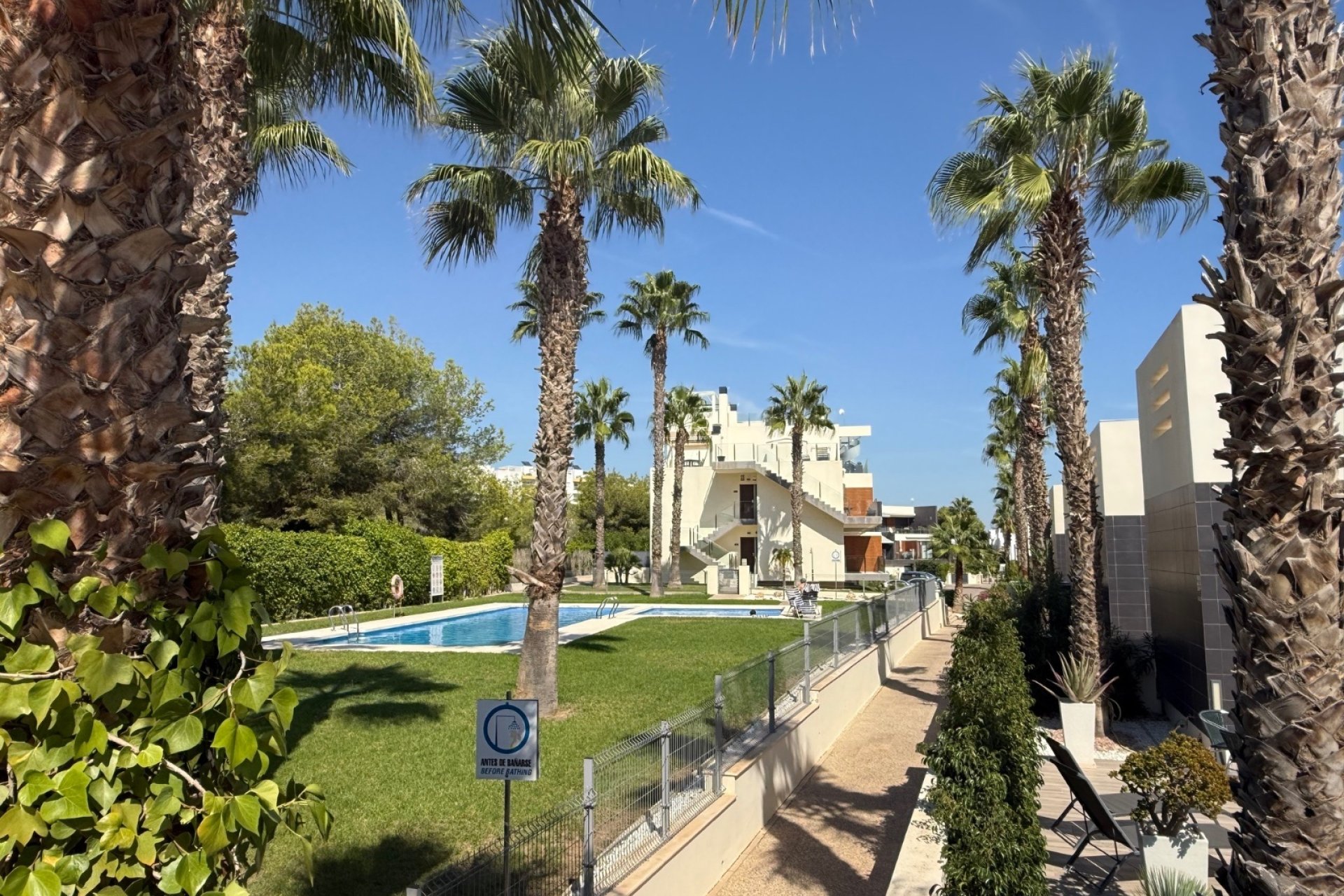 Återförsäljning - Lägenhet / lägenhet - Orihuela Costa - Villamartín