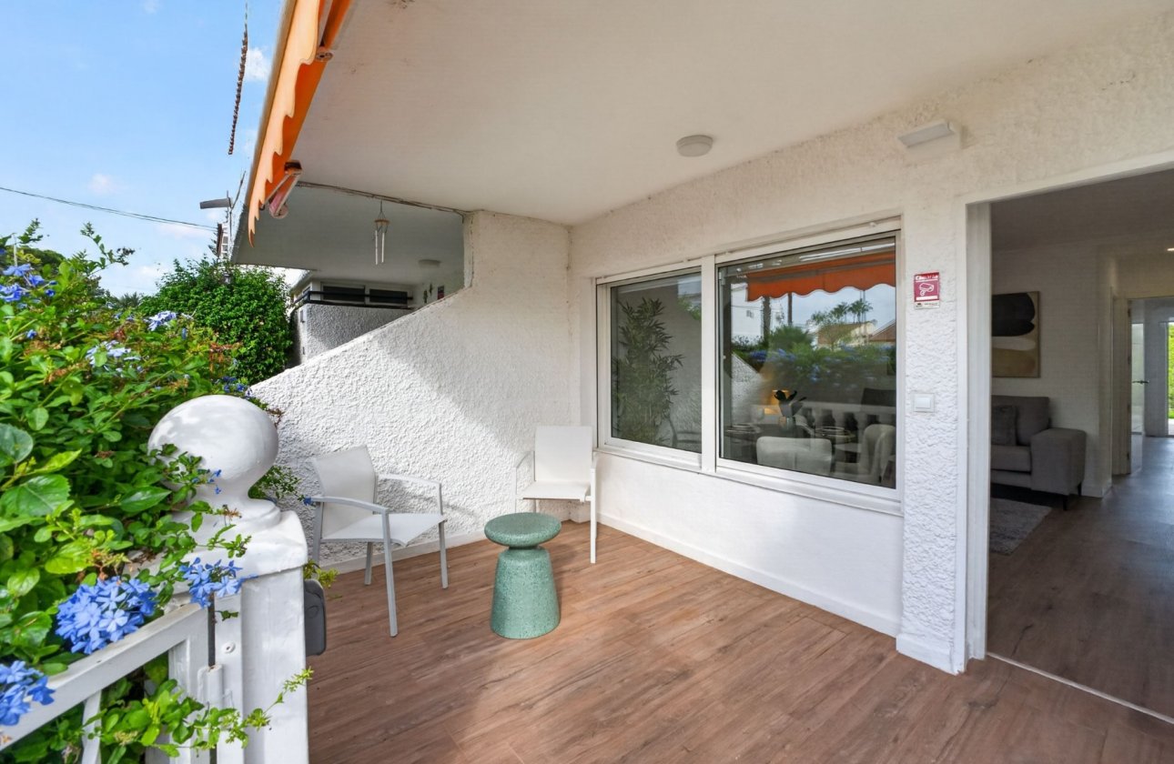 Återförsäljning - Lägenhet / lägenhet - Orihuela Costa - Villamartín