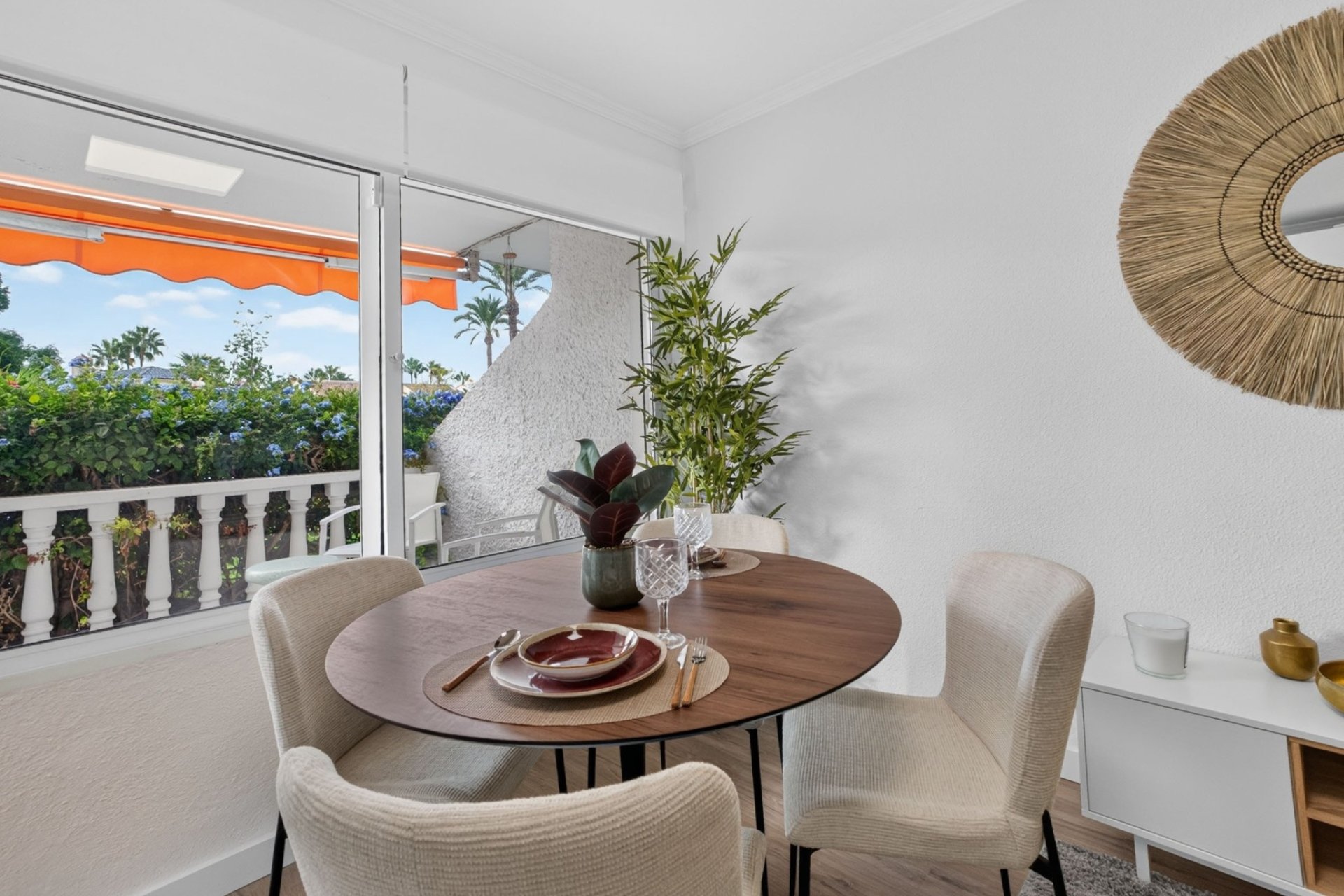 Återförsäljning - Lägenhet / lägenhet - Orihuela Costa - Villamartín