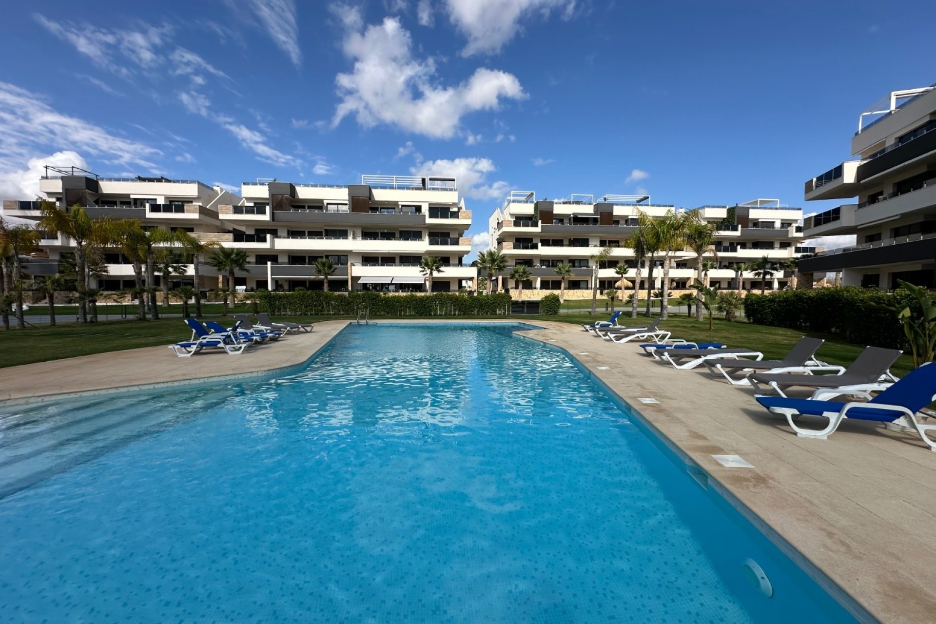 Återförsäljning - Lägenhet / lägenhet - Playa Flamenca