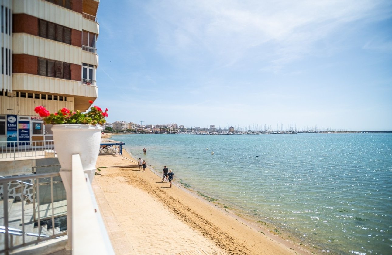 Återförsäljning - Lägenhet / lägenhet - Torrevieja - Acequion