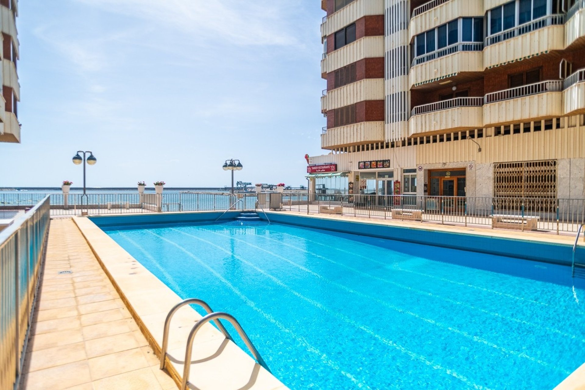 Återförsäljning - Lägenhet / lägenhet - Torrevieja - Acequion