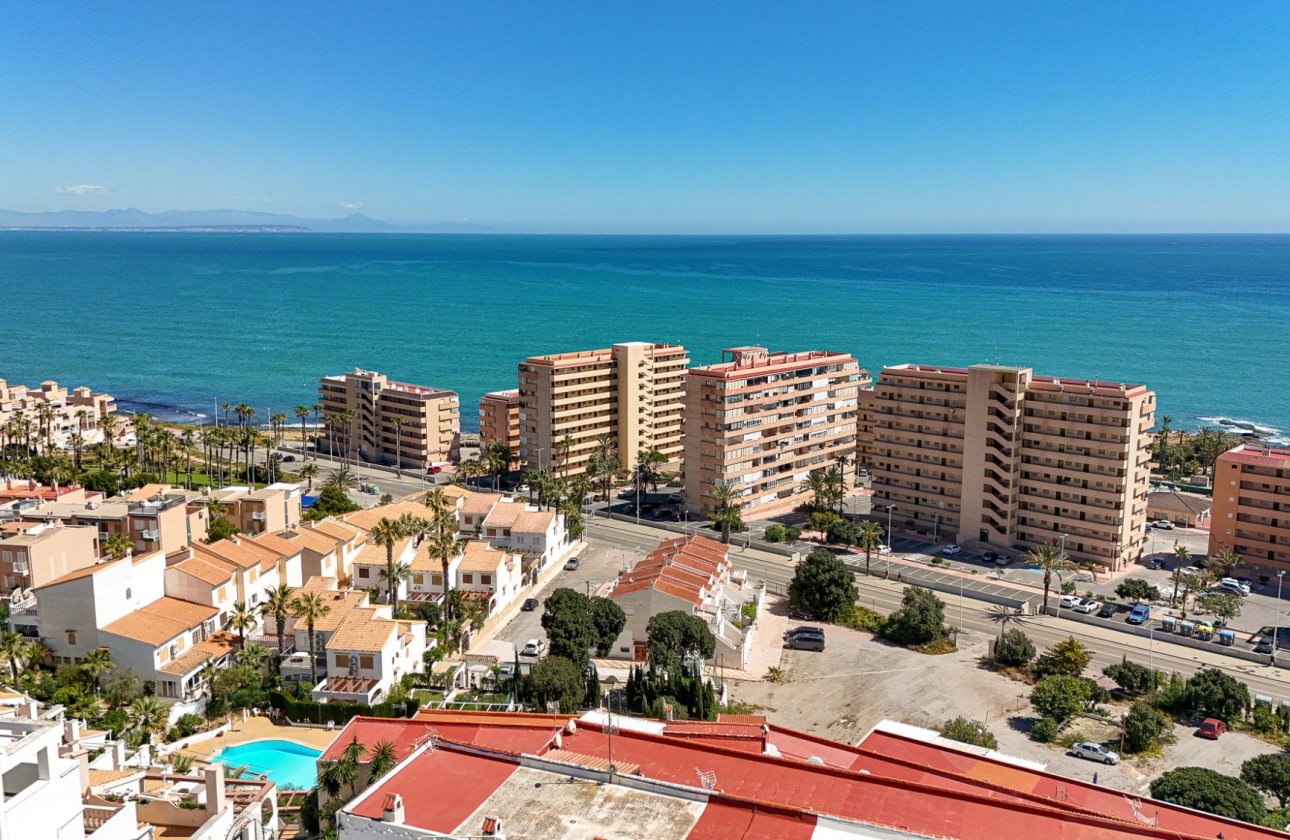 Återförsäljning - Lägenhet / lägenhet - Torrevieja - Cabo Cervera