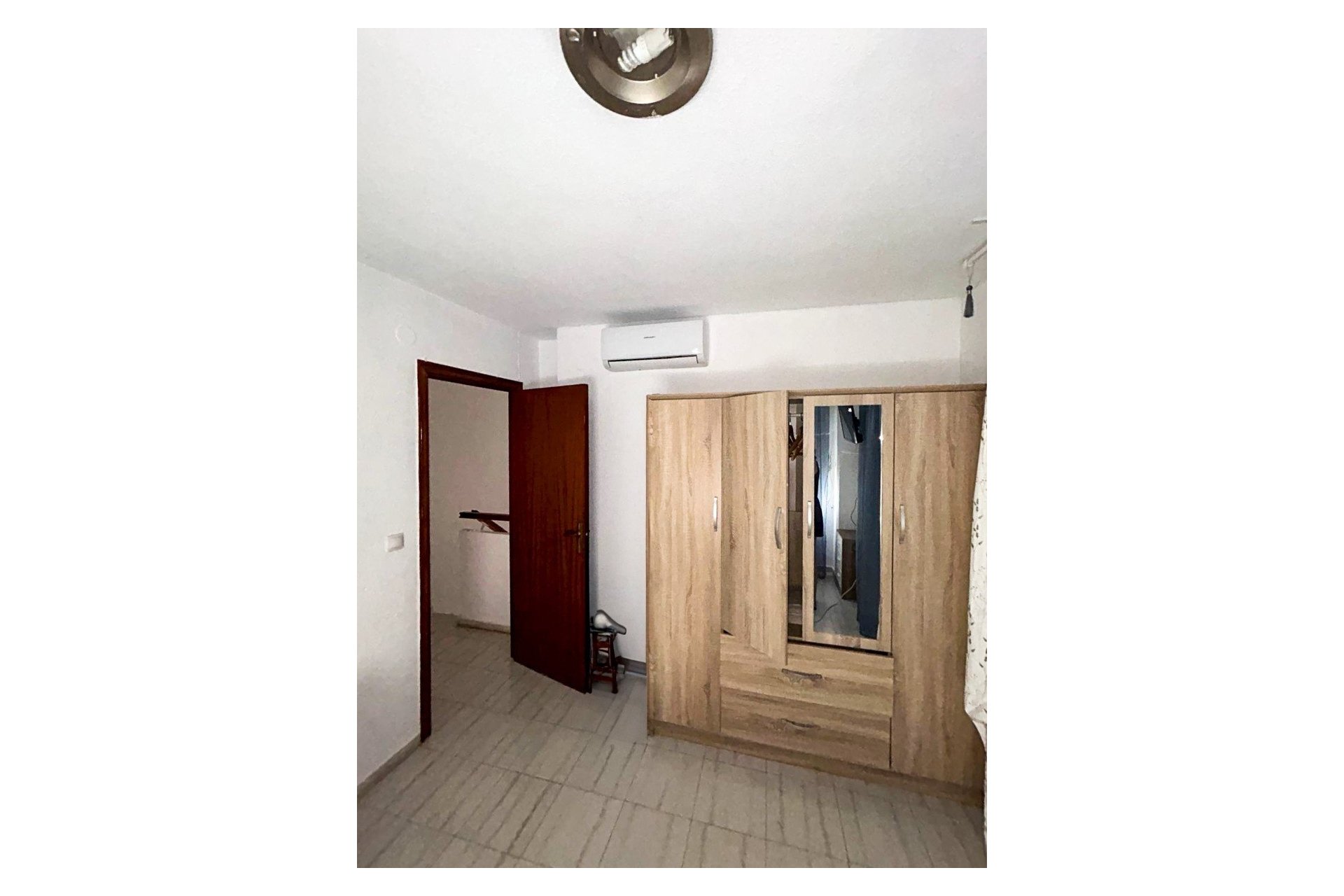 Återförsäljning - Lägenhet / lägenhet - Torrevieja - Center