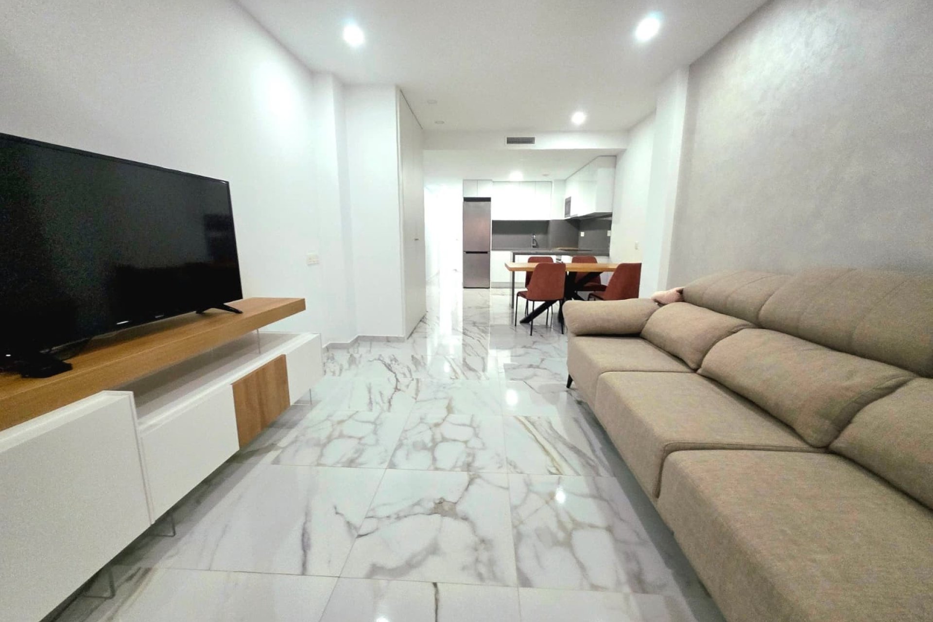 Återförsäljning - Lägenhet / lägenhet - Torrevieja - Center