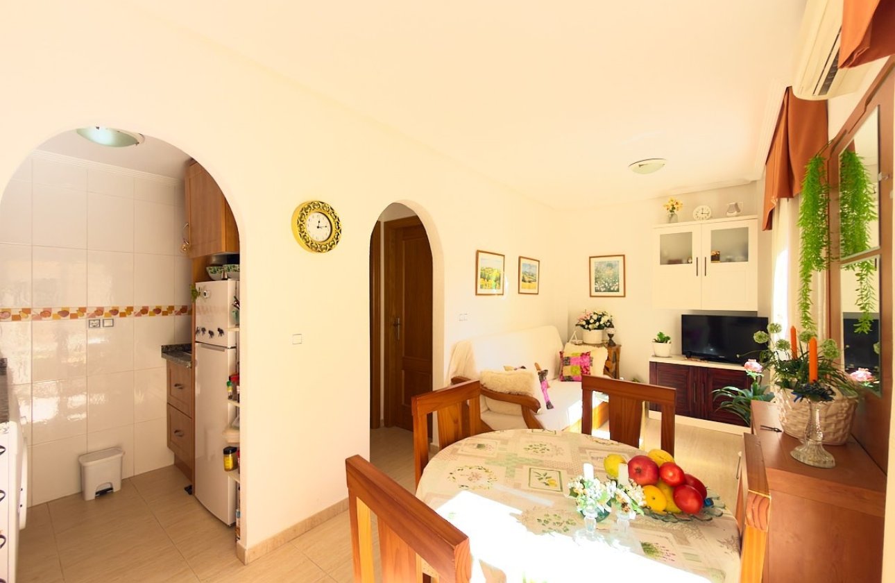 Återförsäljning - Lägenhet / lägenhet - Torrevieja - Centro
