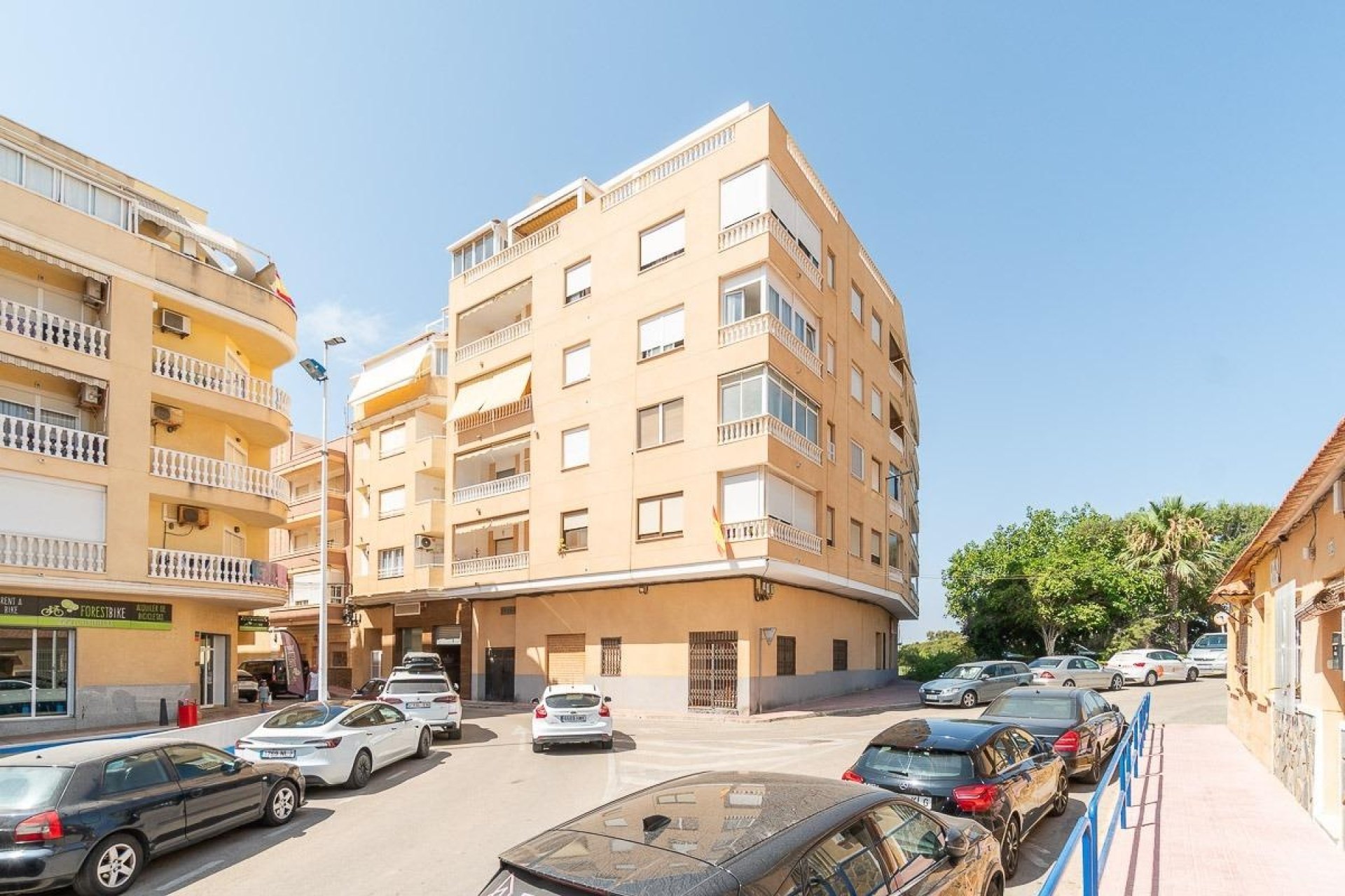 Återförsäljning - Lägenhet / lägenhet - Torrevieja - La Mata pueblo