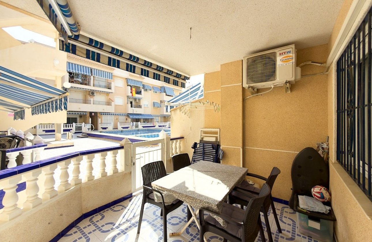 Återförsäljning - Lägenhet / lägenhet - Torrevieja - playa de los naufragos