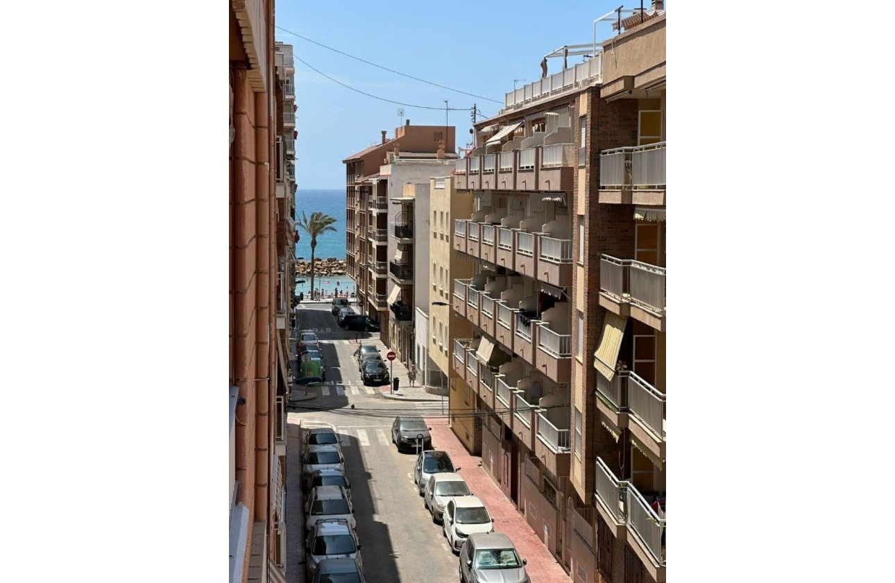 Återförsäljning - Lägenhet / lägenhet - Torrevieja - Playa del Cura