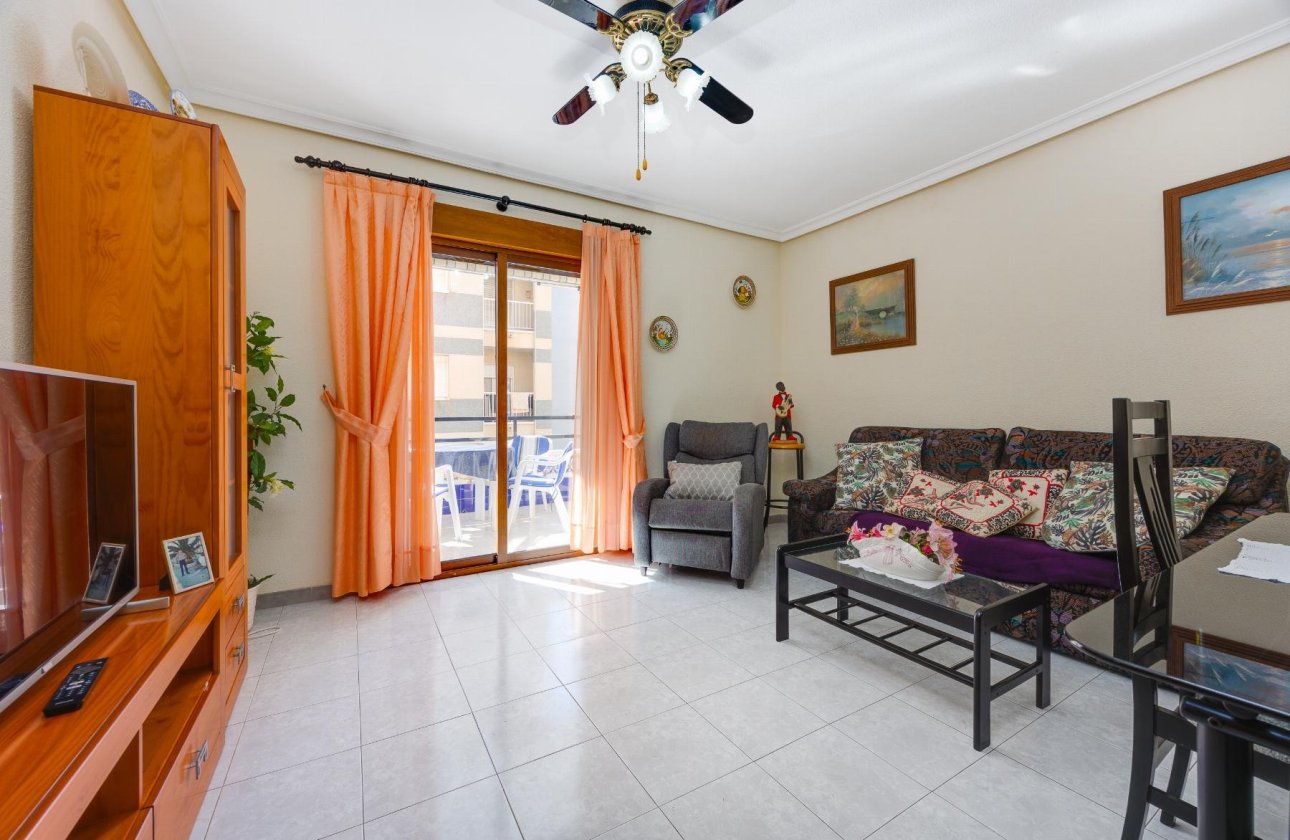 Återförsäljning - Lägenhet / lägenhet - Torrevieja - Playa del Cura