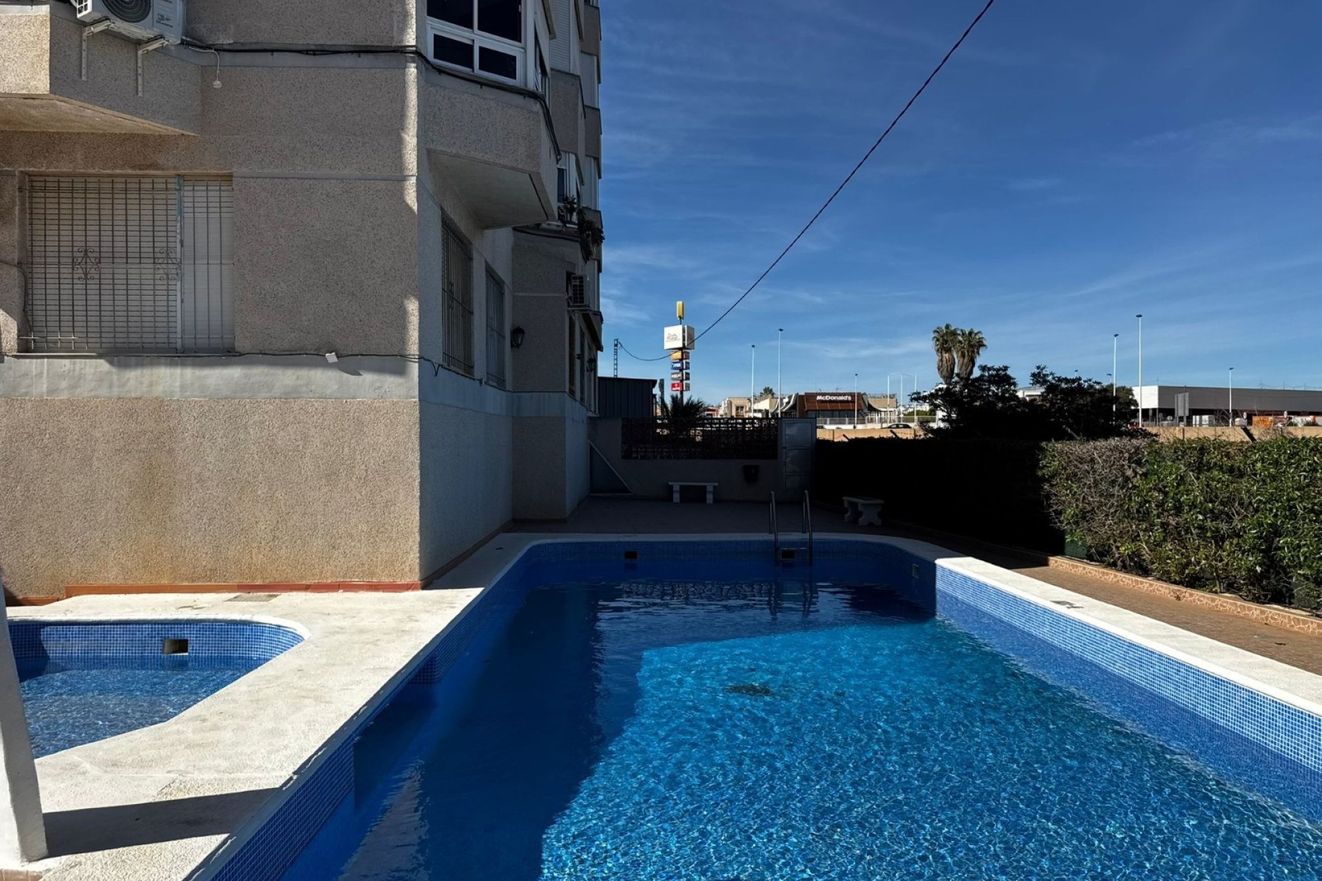 Återförsäljning - Lägenhet / lägenhet - Torrevieja - Punta Prima