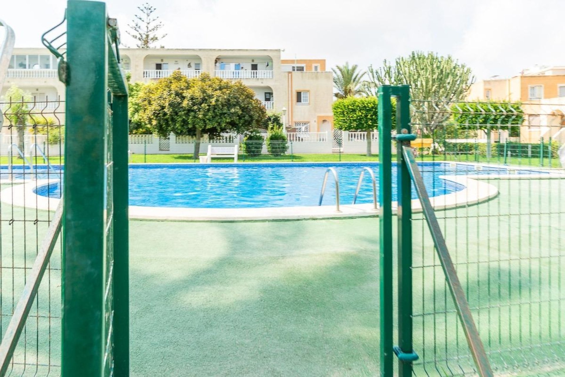 Återförsäljning - Lägenhet / lägenhet - Torrevieja - Torreblanca