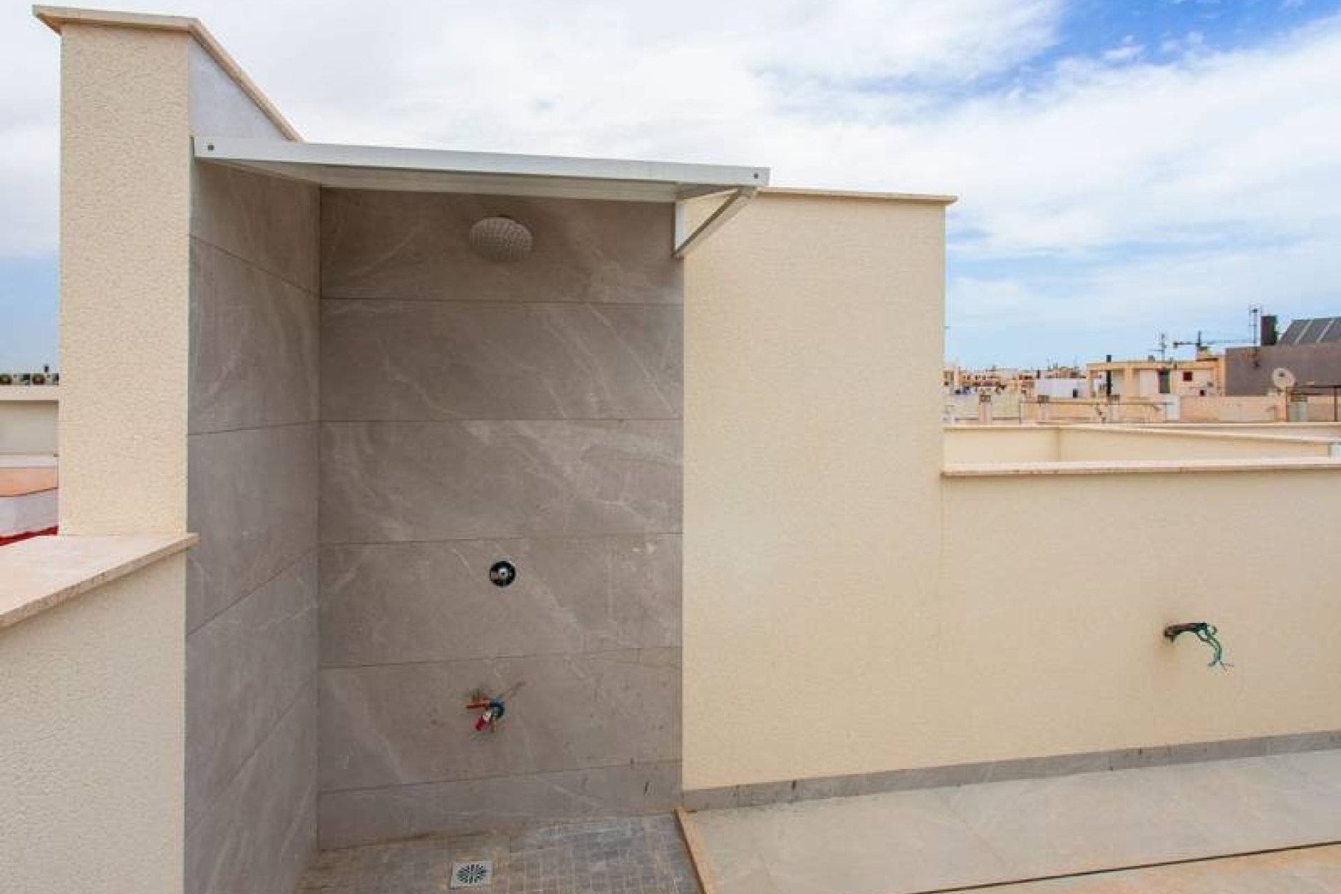 Återförsäljning - Lägenhet / lägenhet - Torrevieja
