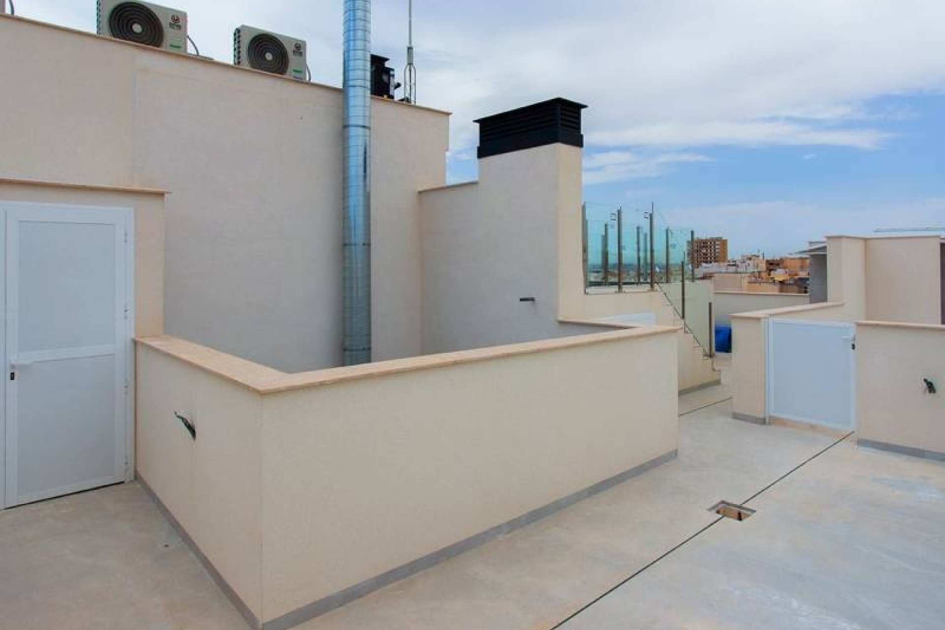 Återförsäljning - Lägenhet / lägenhet - Torrevieja
