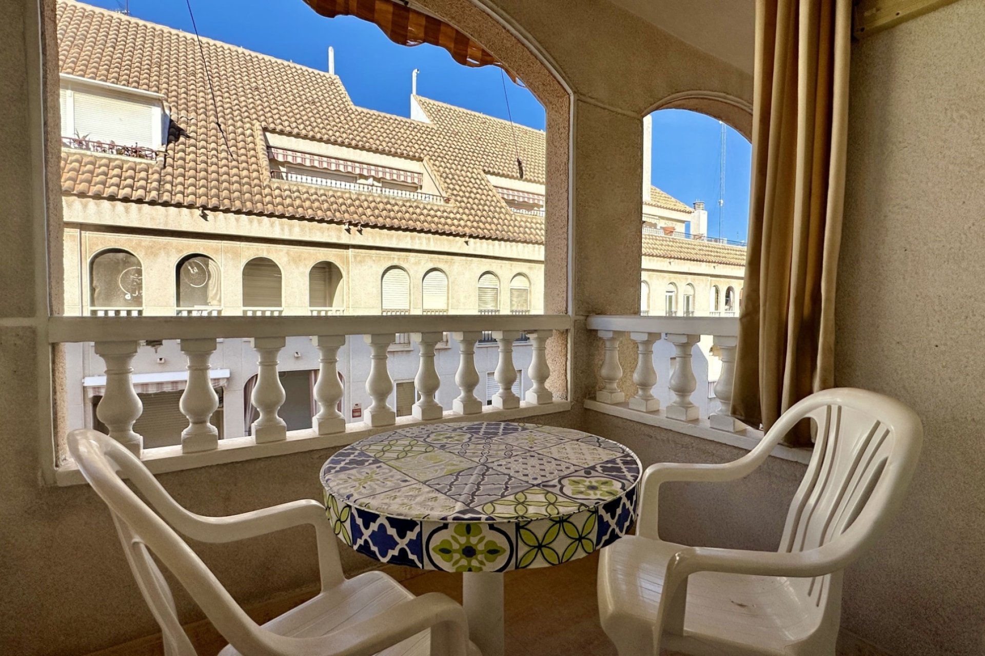 Återförsäljning - Lägenhet / lägenhet - Torrevieja