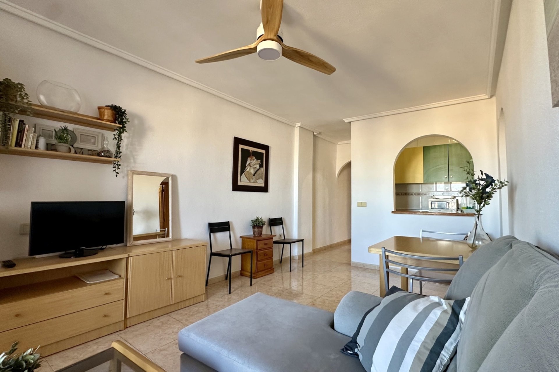 Återförsäljning - Lägenhet / lägenhet - Torrevieja
