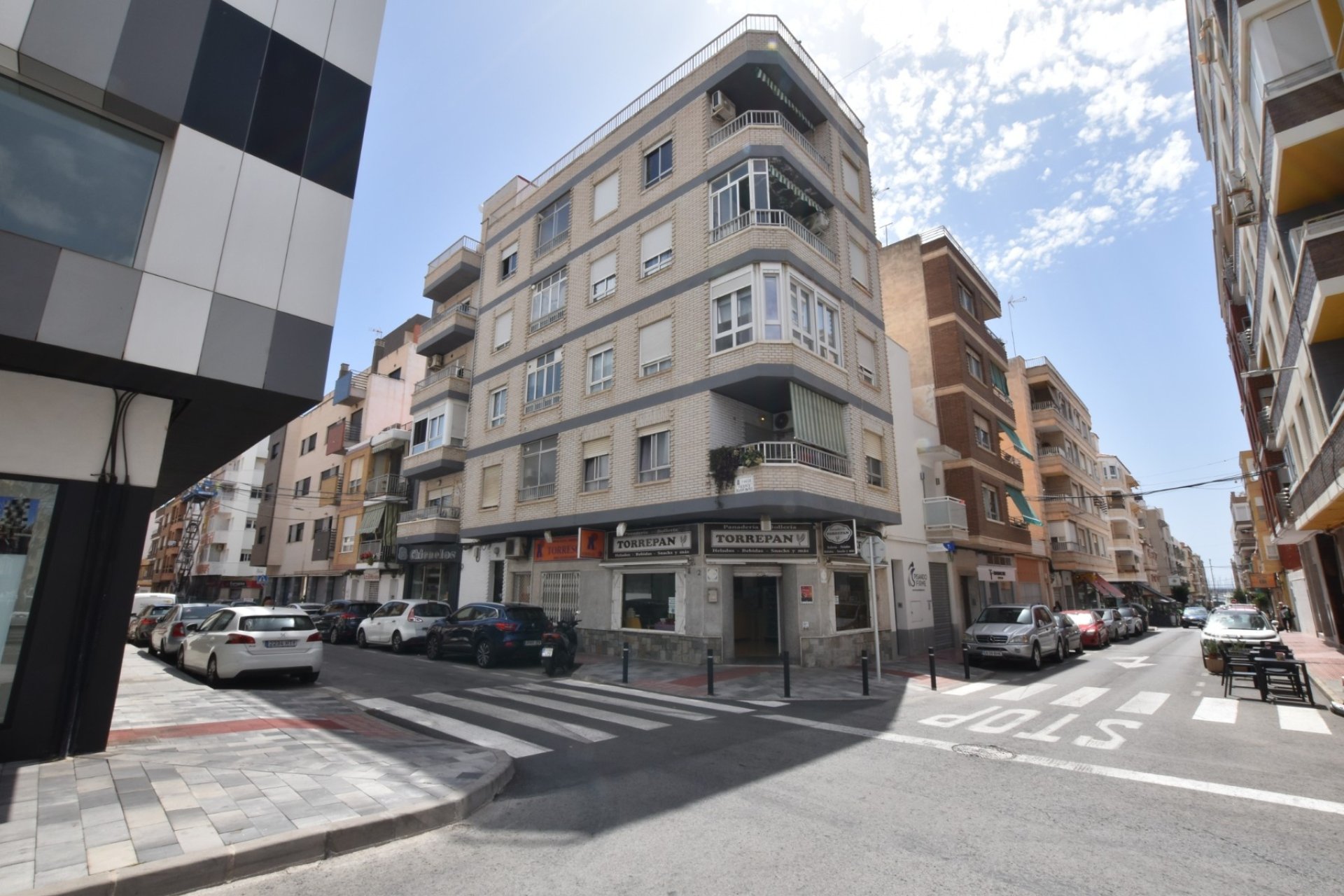Återförsäljning - Lägenhet / lägenhet - Torrevieja